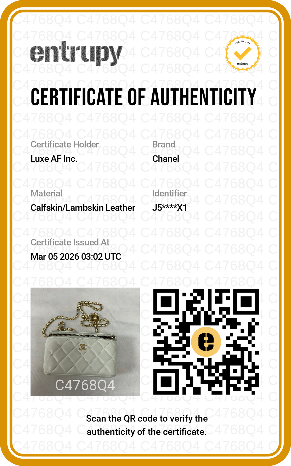 Chanel White Quilted Pearl Crush Vanity Case(J5***X1) CC1450