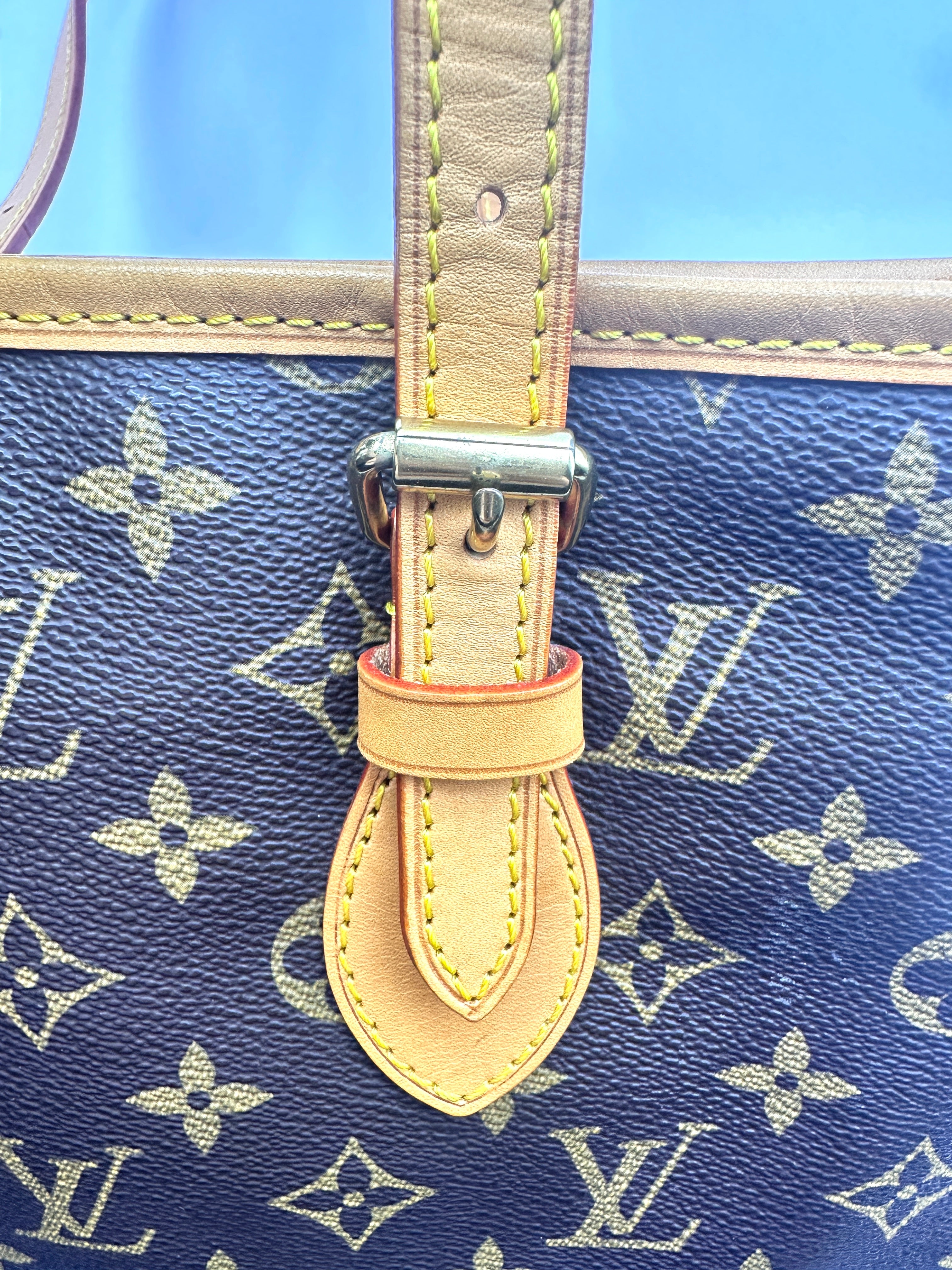 Louis Vuitton Monogram Bucket Brown Canvas Shoulder Bag LV2030