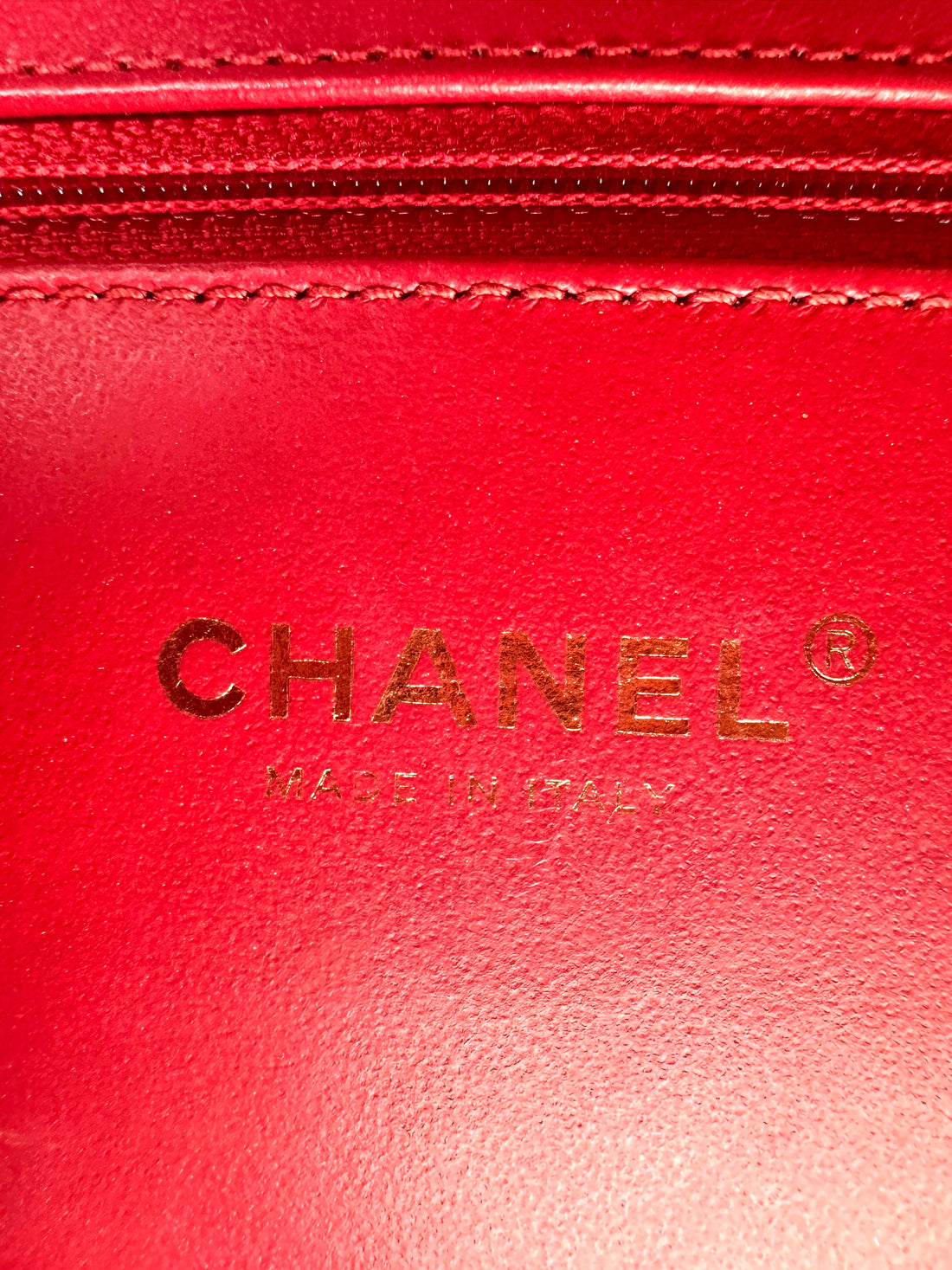 Chanel CC Filigree Red Quilted Leather Top Handle Vanity Case(25***89) CC1461