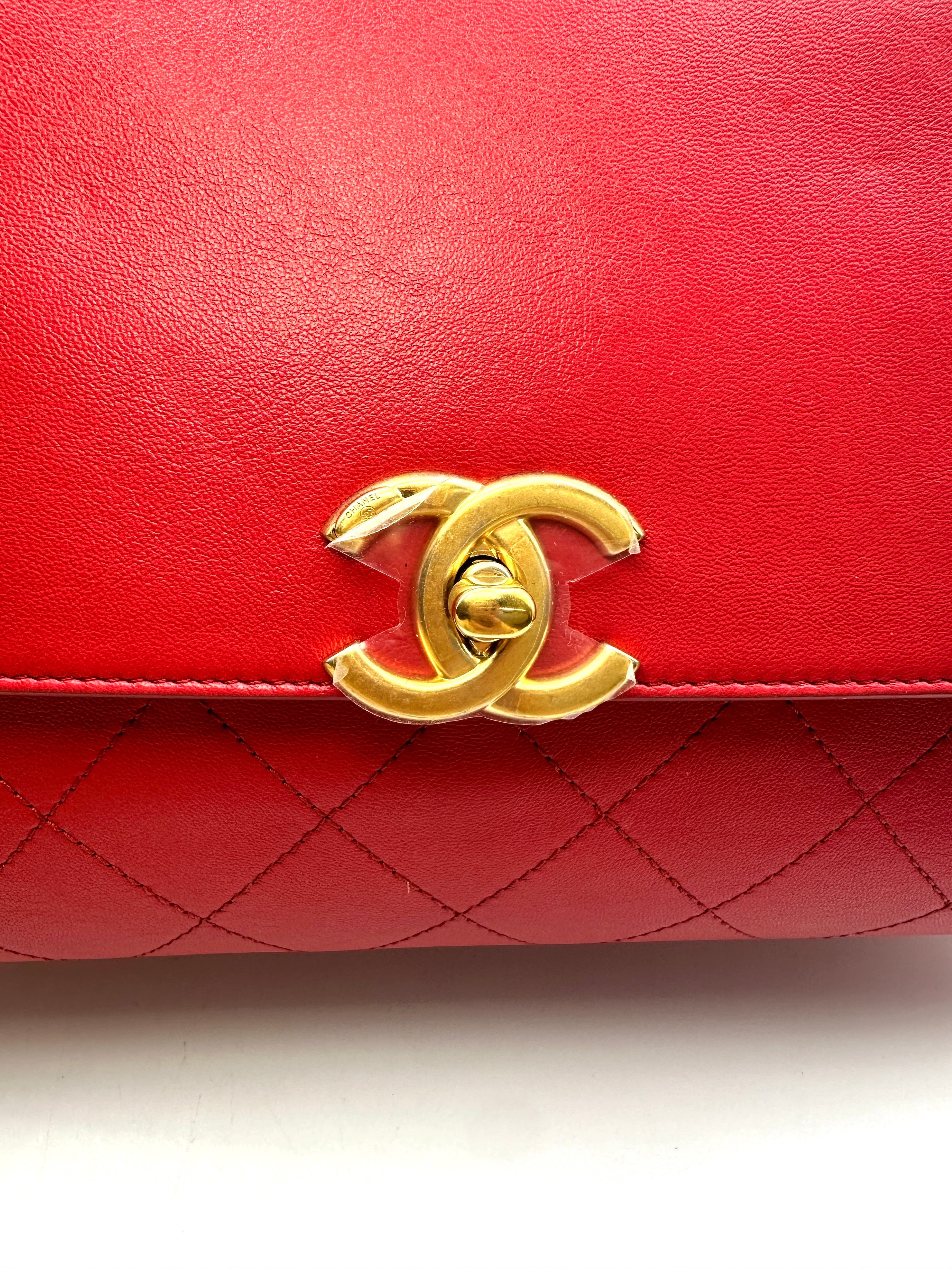 Chanel CoCo Luxe Red Quilted Calfskin Flap Bag(29***07) CC1462