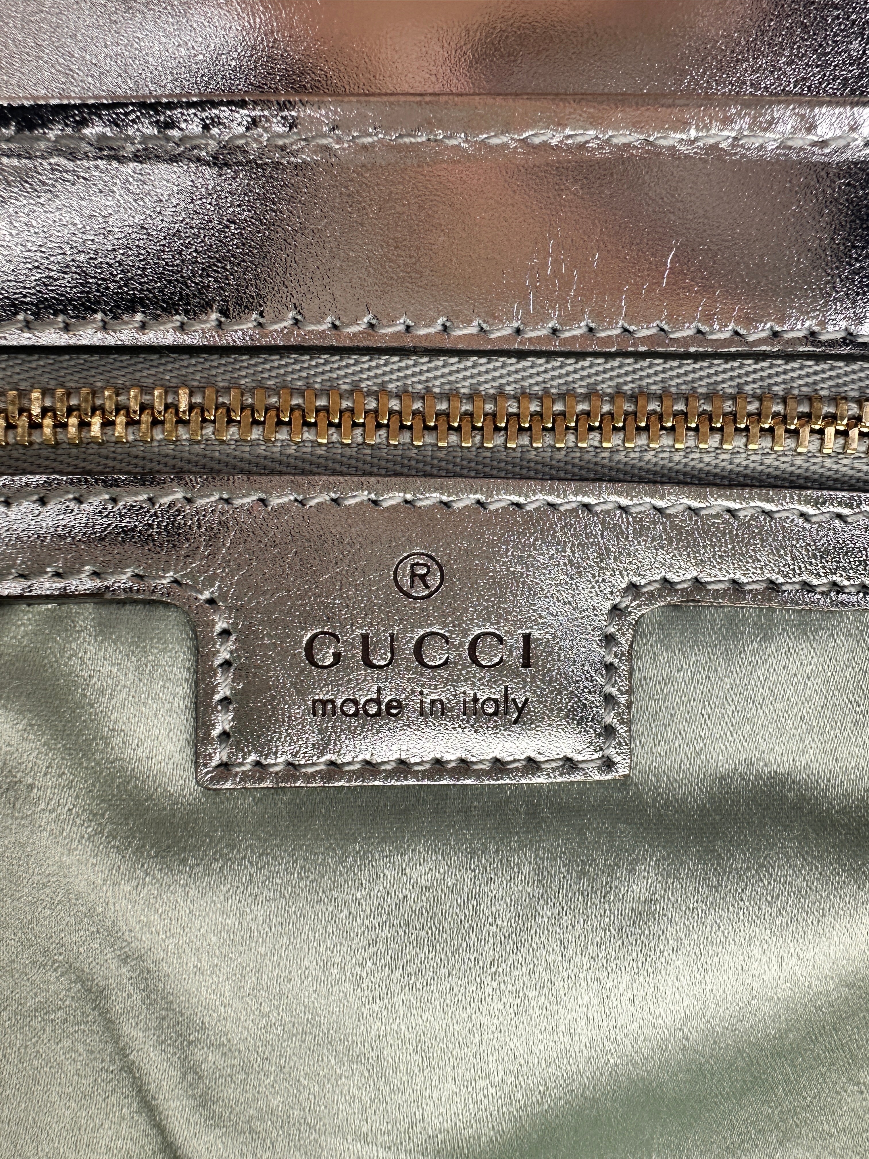Gucci GG Marmont Iridescent Green Chevron Matelasse Leather Shoulder Bag GG649