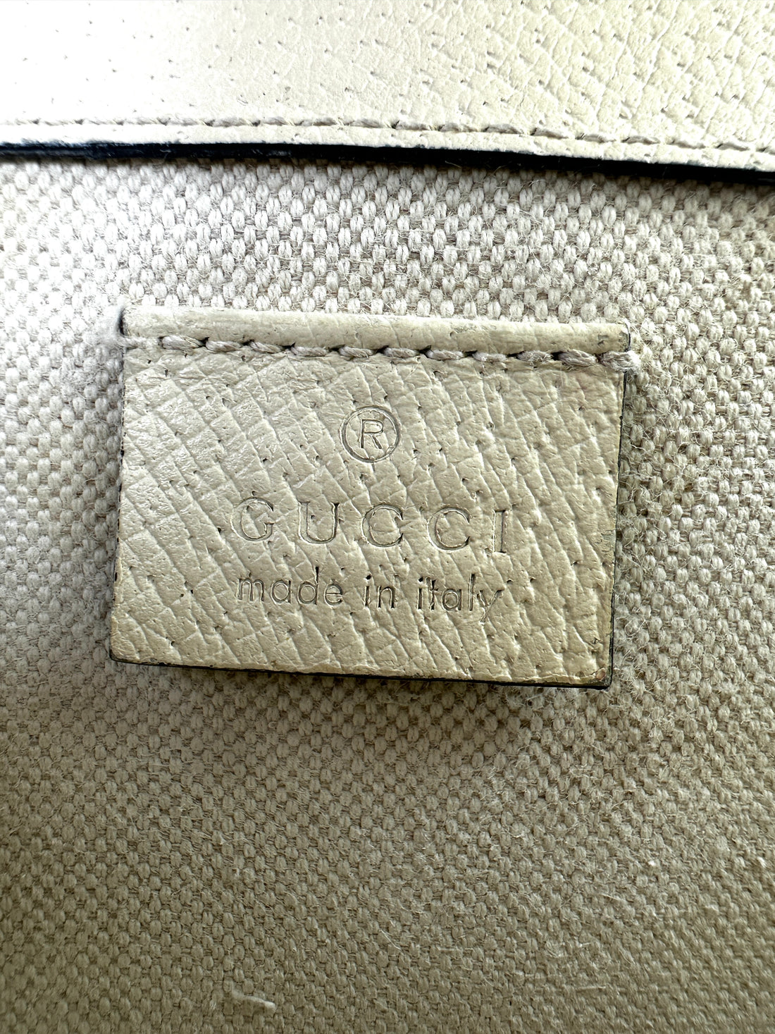 Gucci Dionysus White Textured Leather Chain Bag GG738