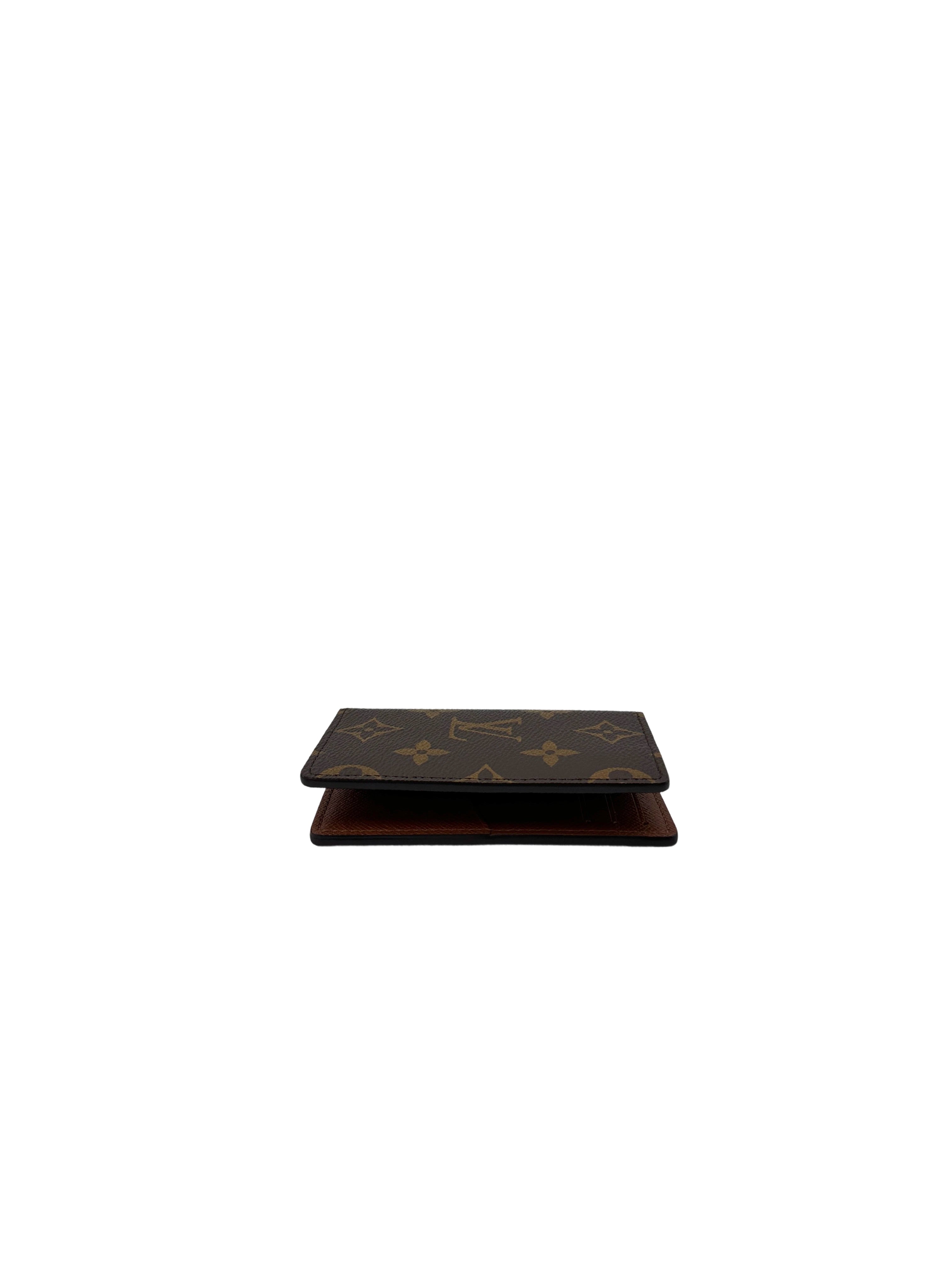 Louis Vuitton Monogram Canvas Card Holder LVA11