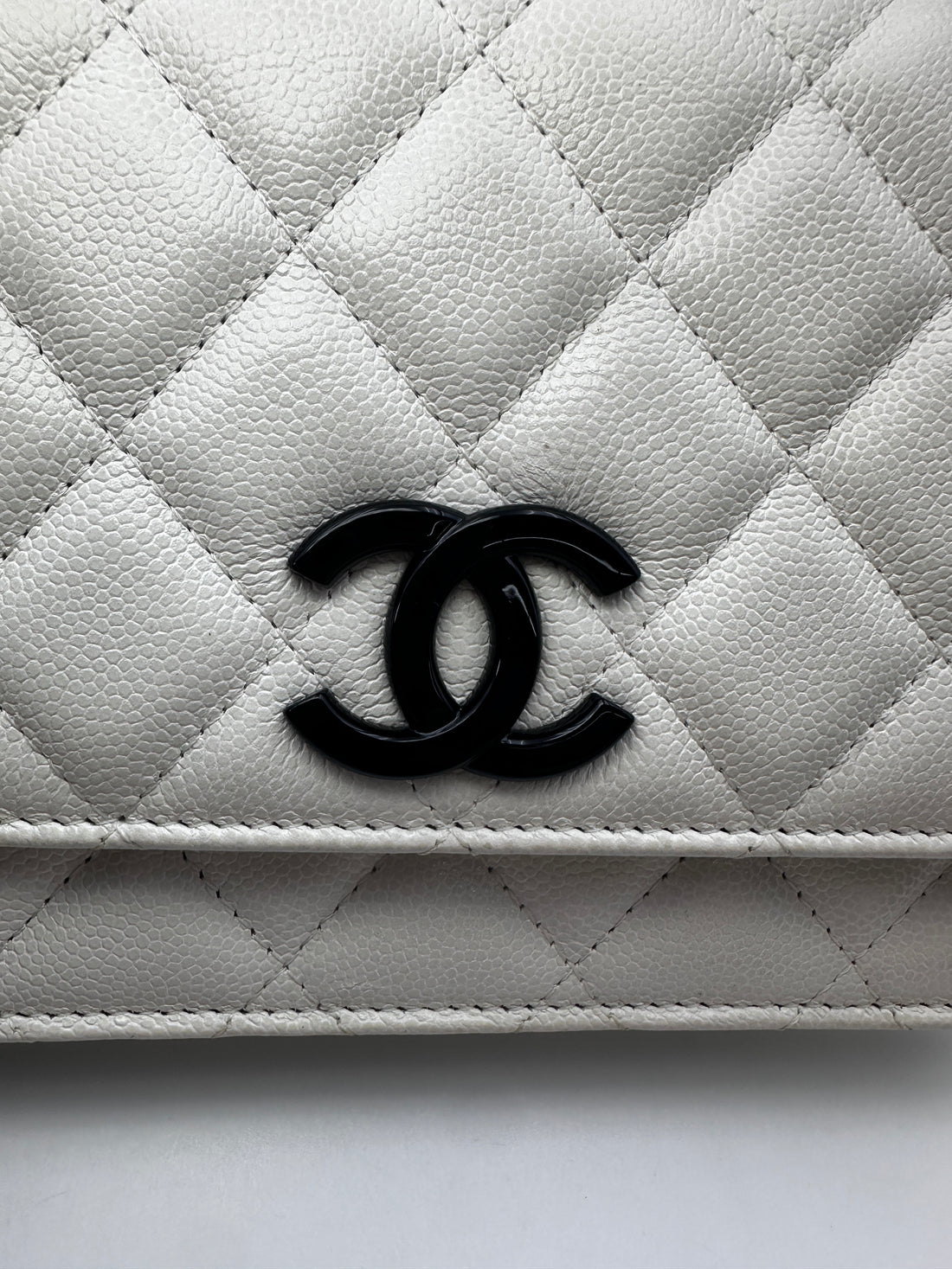 Chanel "My Everything" White Quilted Calfskin Wallet On Chain(30***80) CC1477