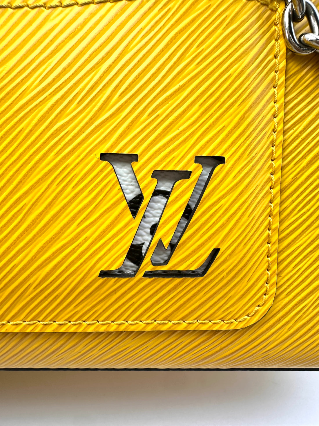 Louis Vuitton Marelle Yellow Epi Leather Shoulder Bag LV2041