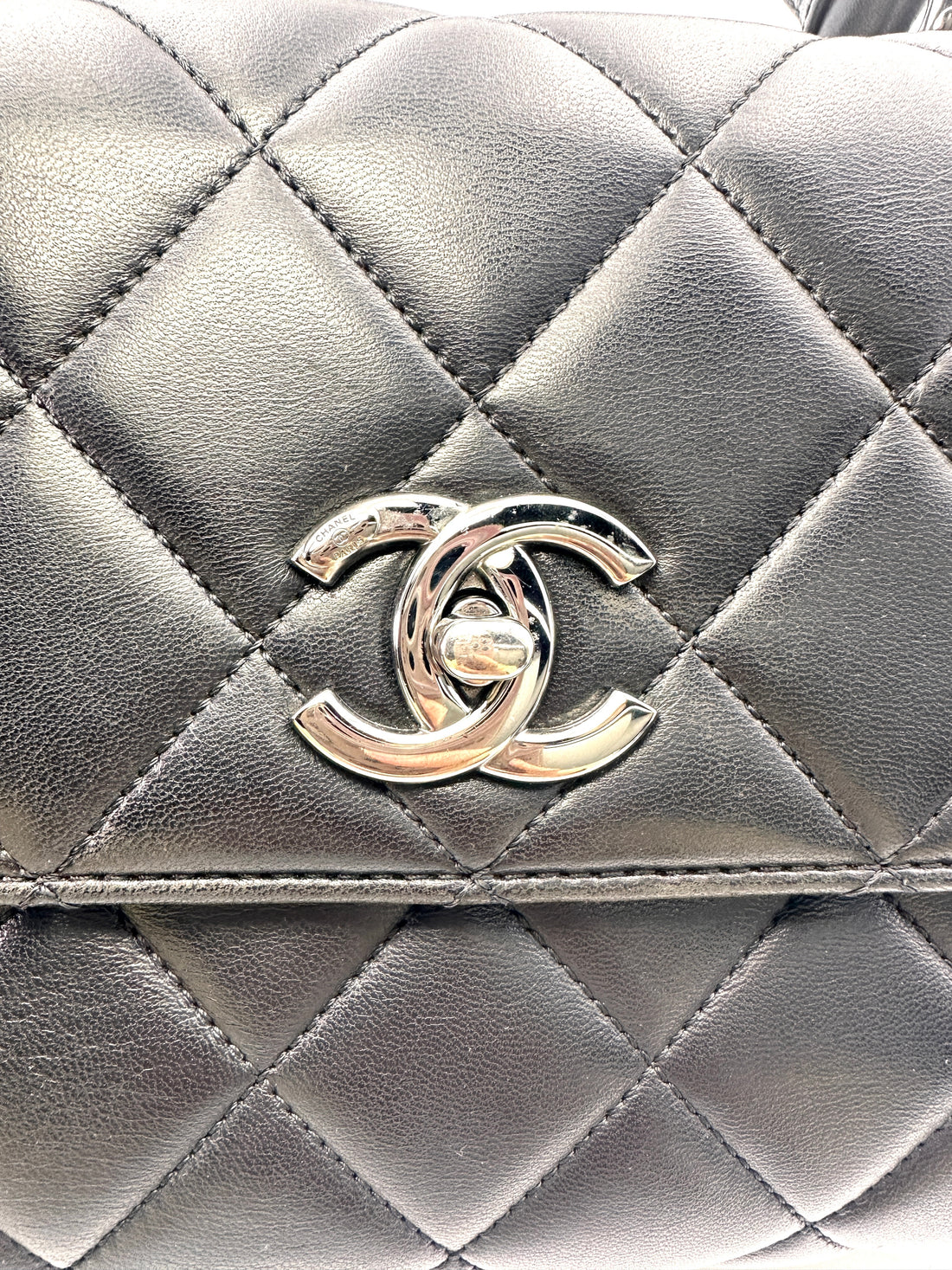 Chanel Trendy CC Black Quilted Lambskin Top Handle Flap Bag(23***27) CC1478