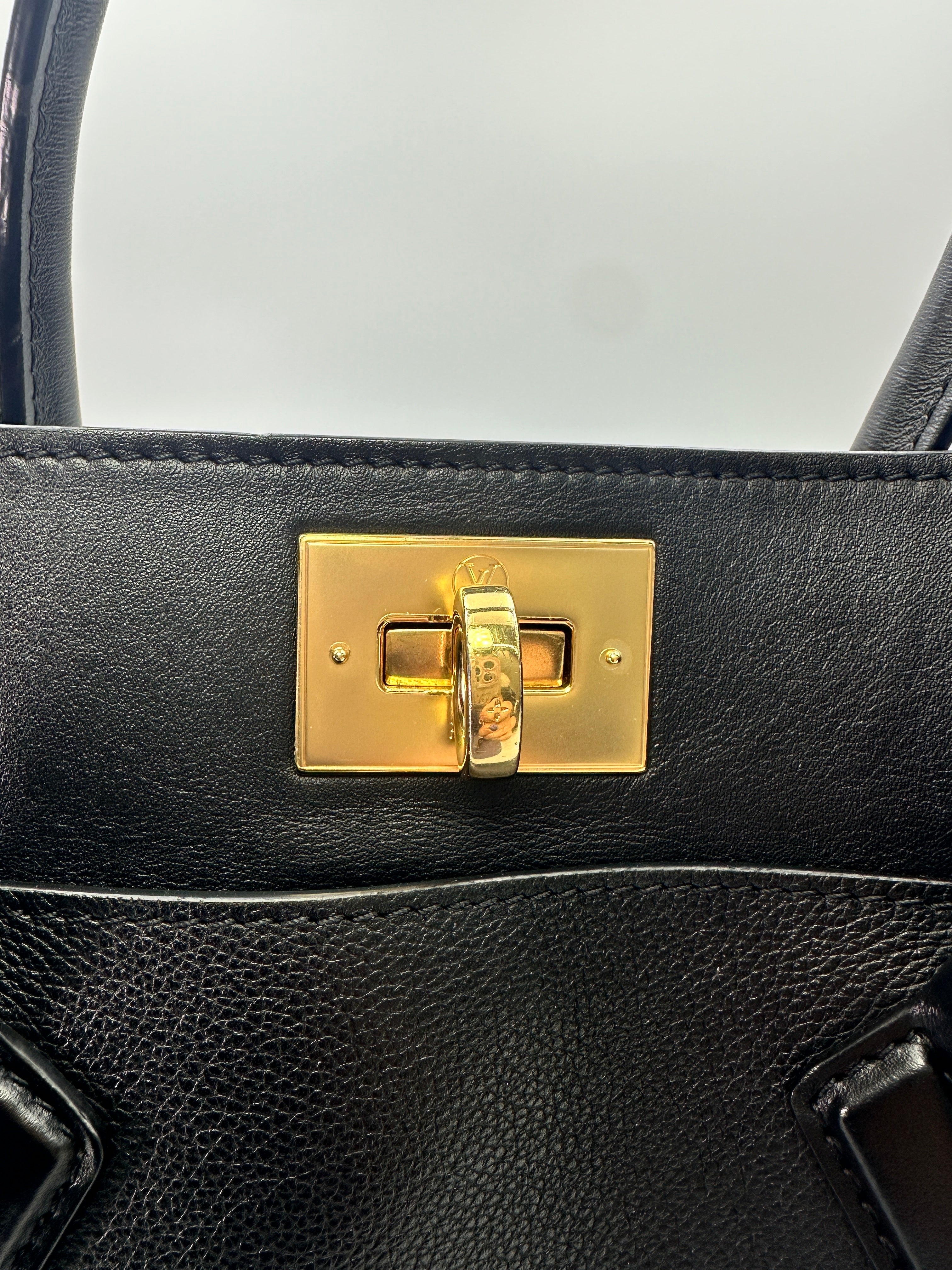Louis Vuitton On My Side MM Black Leather Tote Handle Bag LV2057