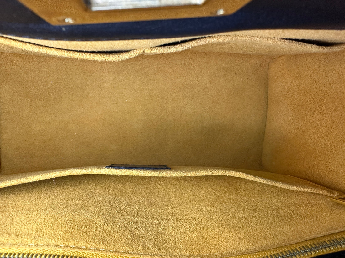 Louis Vuitton On My Side MM Black Leather Tote Handle Bag LV2057
