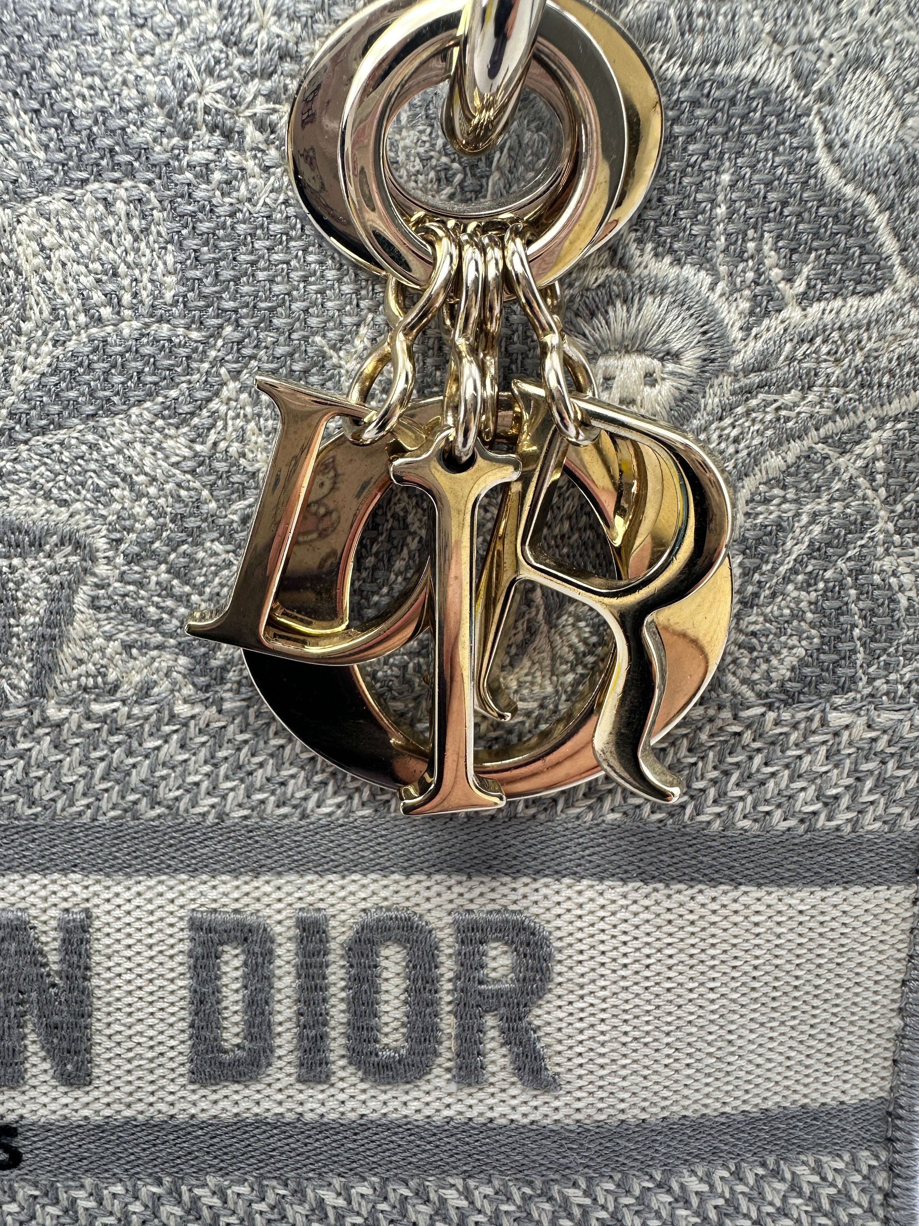 Christian Dior Lady D-Lite Grey Toile de Jouy Reverse Embroidery Canvas Handle Bag With Gold Charms DR546