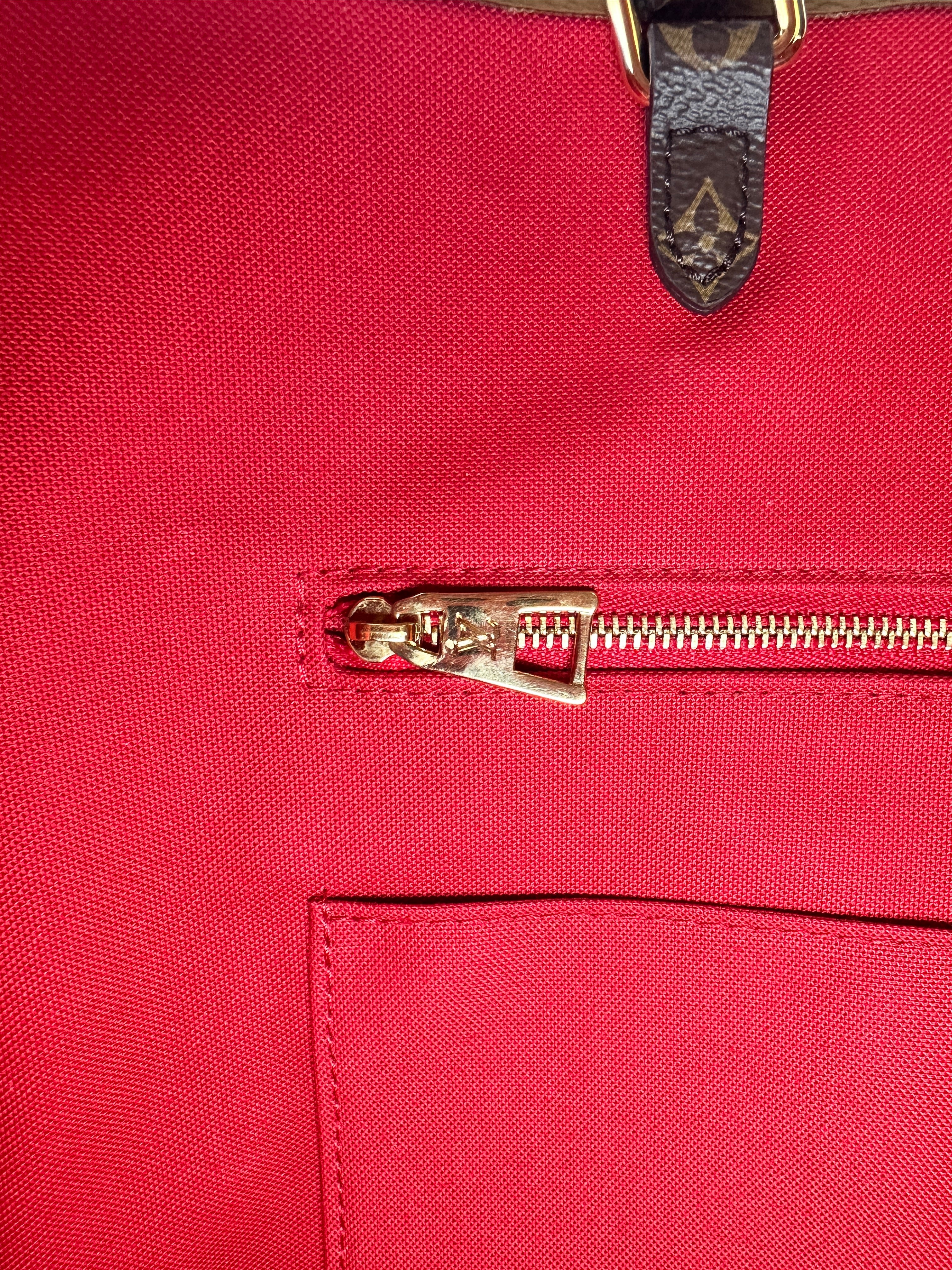 Louis Vuitton OnTheGo GM Brown Monogram Tote Bag LV2061
