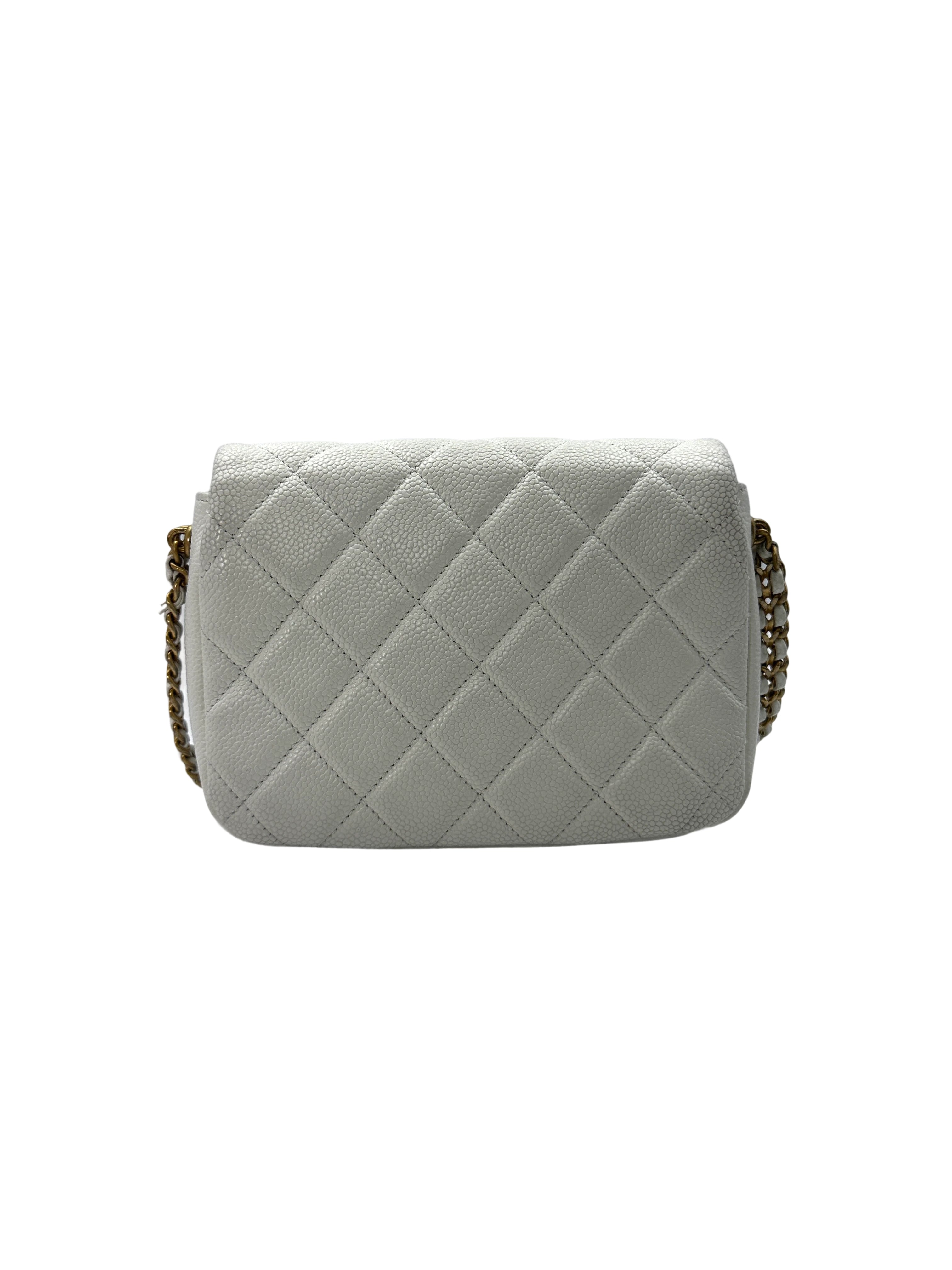 Chanel 21A White Quilted Leather Square Flap Bag With Gold Hardware(E5***LC) IRIS050-1