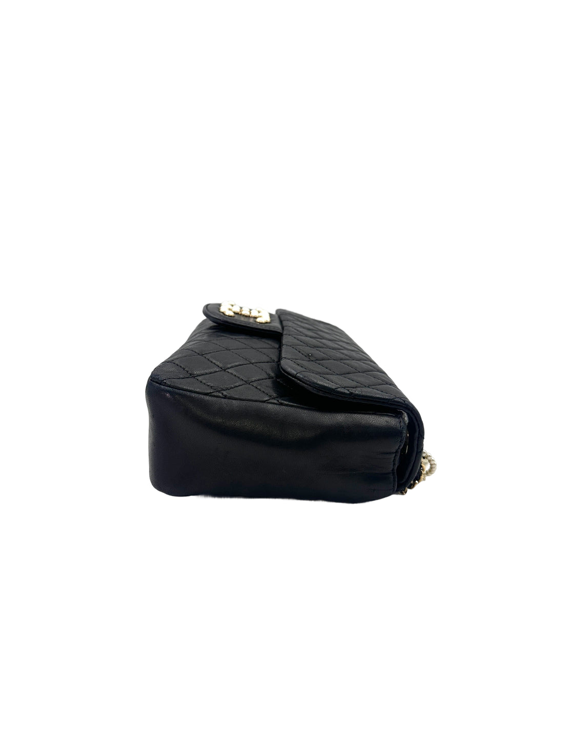 Chanel Westminster Pearl Black Quilted Leather Medium Size Flap Bag With Gold Hardware(13***63) CC1490