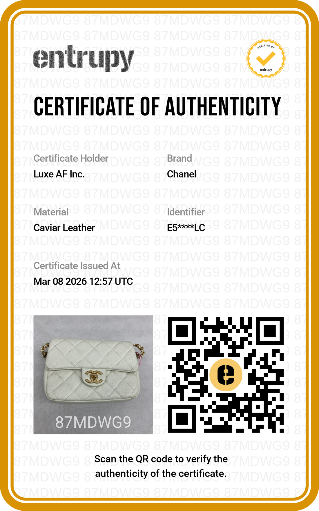 Chanel 21A White Quilted Leather Square Flap Bag With Gold Hardware(E5***LC) IRIS050-1