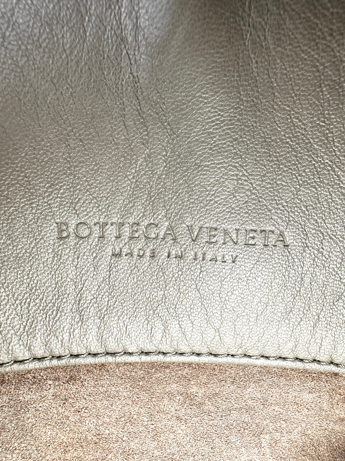 Bottega Veneta Roma Grey Intrecciato Leather Handle Bag BV106