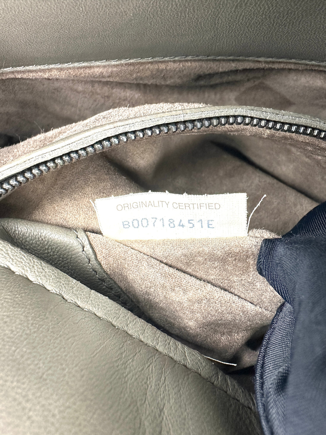 Bottega Veneta Roma Grey Intrecciato Leather Handle Bag BV106