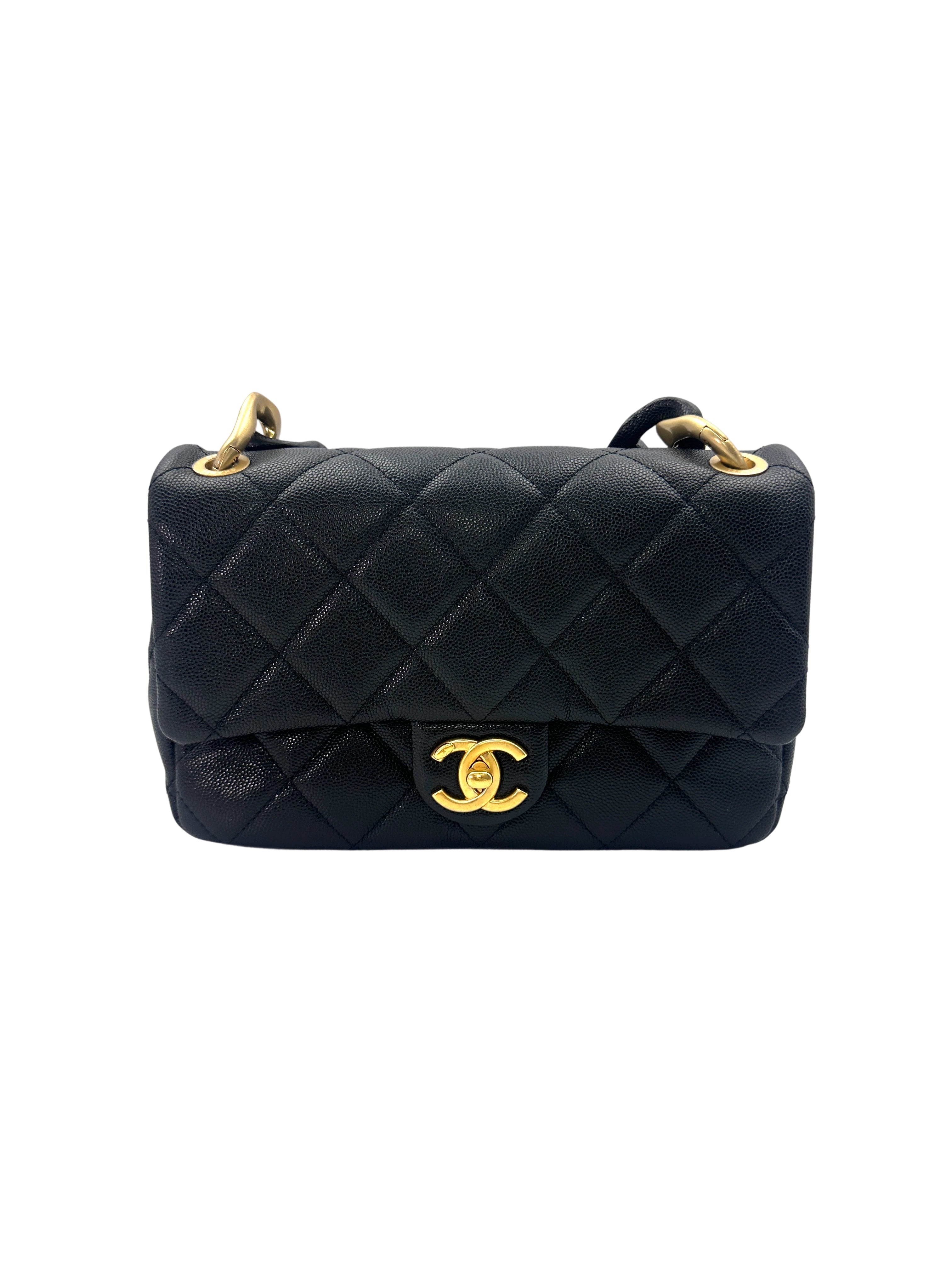 Chanel 24P Funky Match Black Quilted Leather Flap Bag With Chunky Chain(UN***PH) CC1502