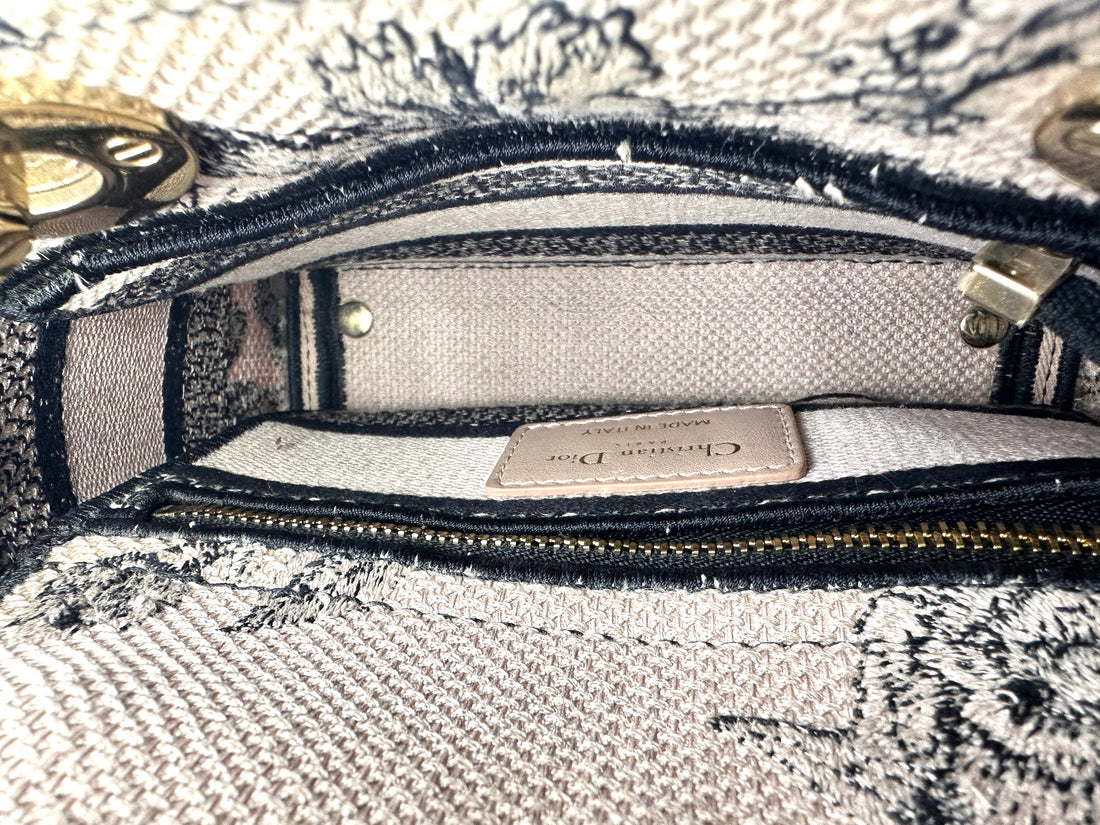 Christian Dior Lady D-Lite Blue/White Toile de Jouy Embroidery Canvas Handle Bag With Gold Charms DR544
