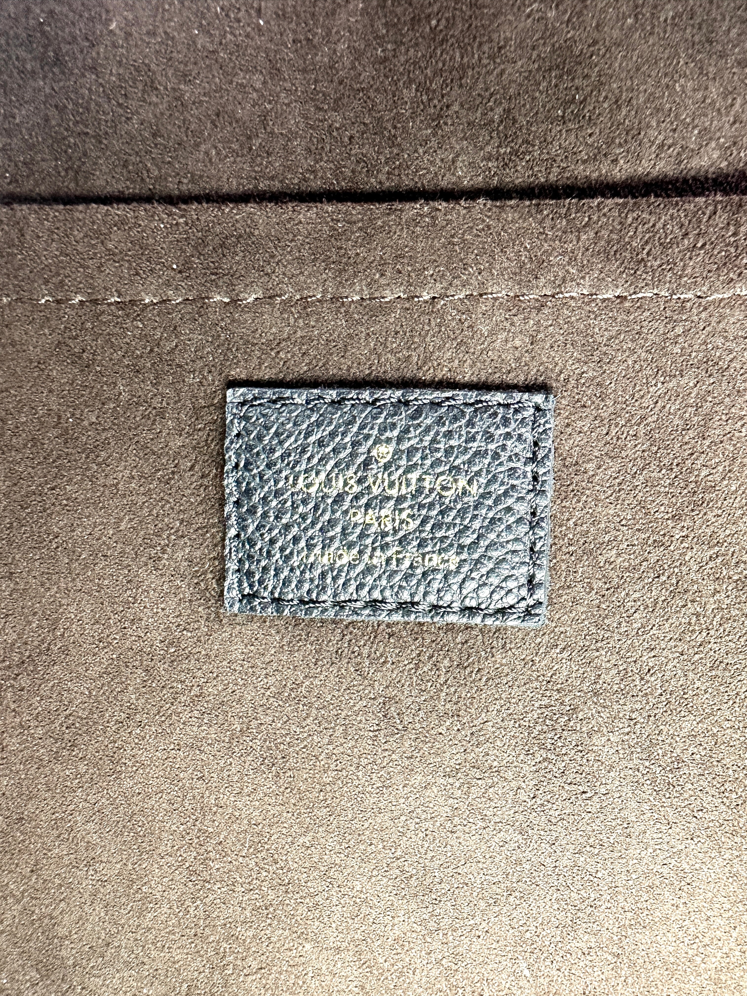 Louis Vuitton Trocadero Black Monogram Empreinte Leather Shoulder Bag LV2078
