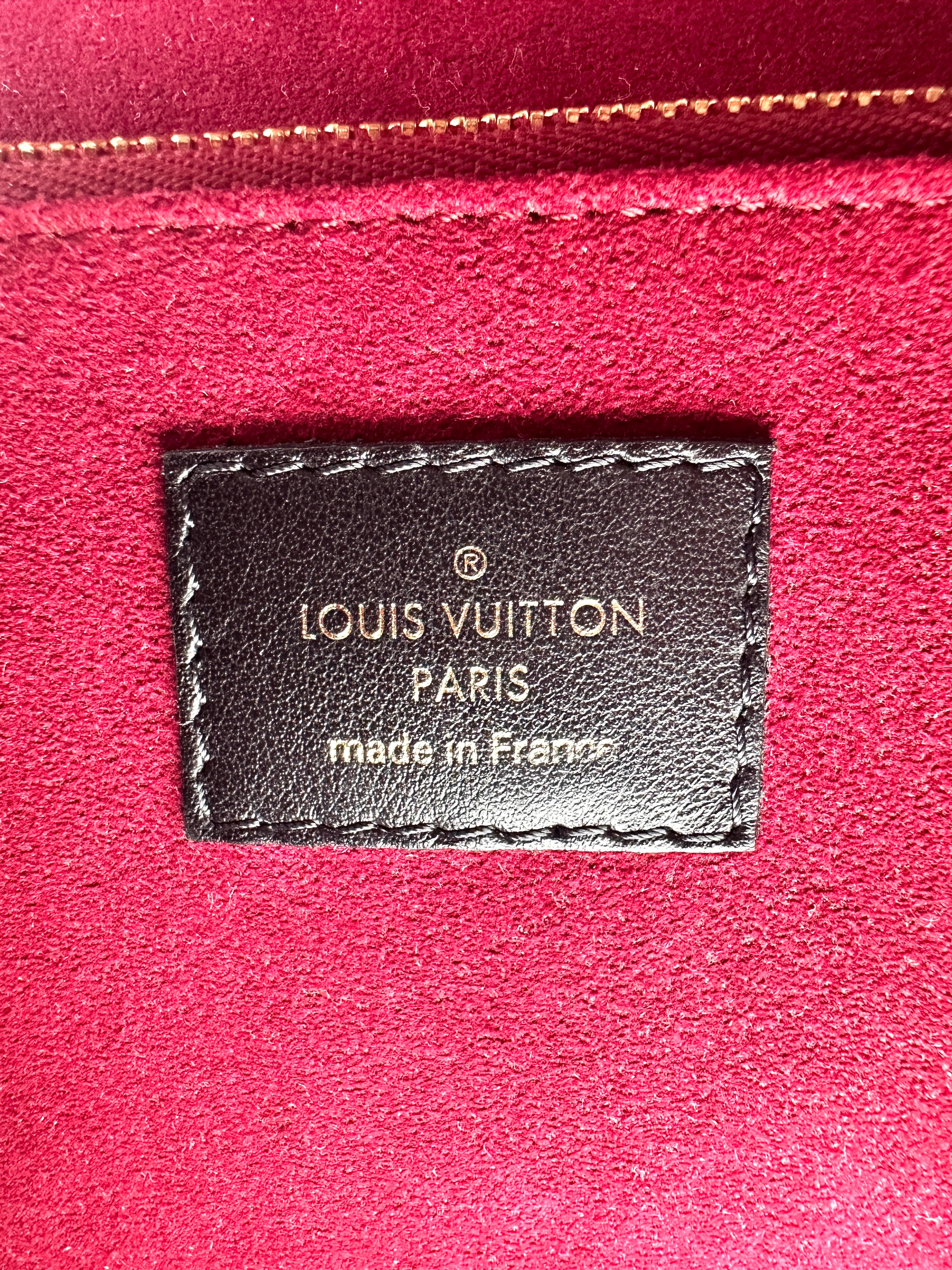 Louis Vuitton Passy Monogram Canvas Chain Bag LV2098
