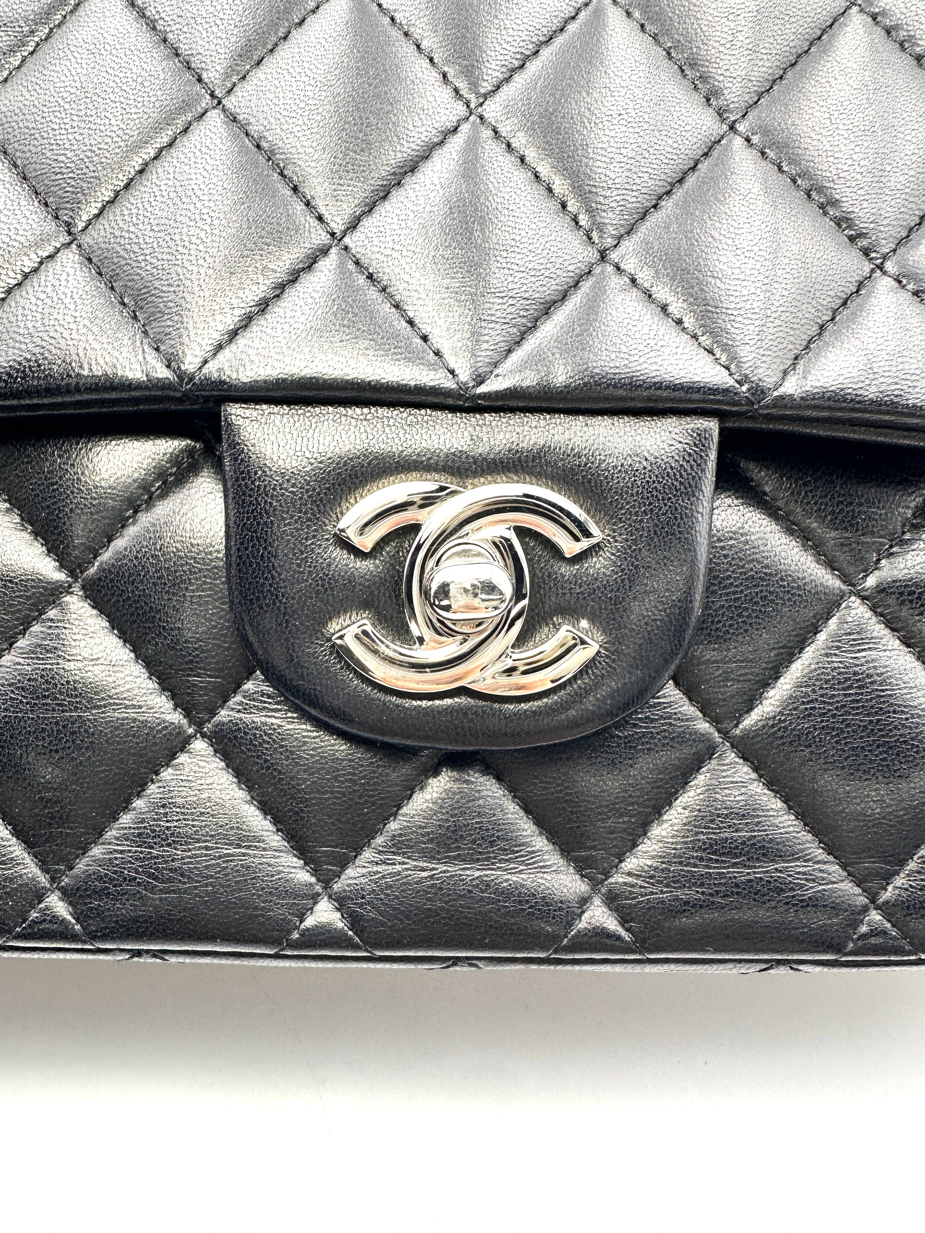 Chanel Classic Flap Black Quilted Lambskin Medium Size Flap Bag With Silver Buckle(13***46) CC1510