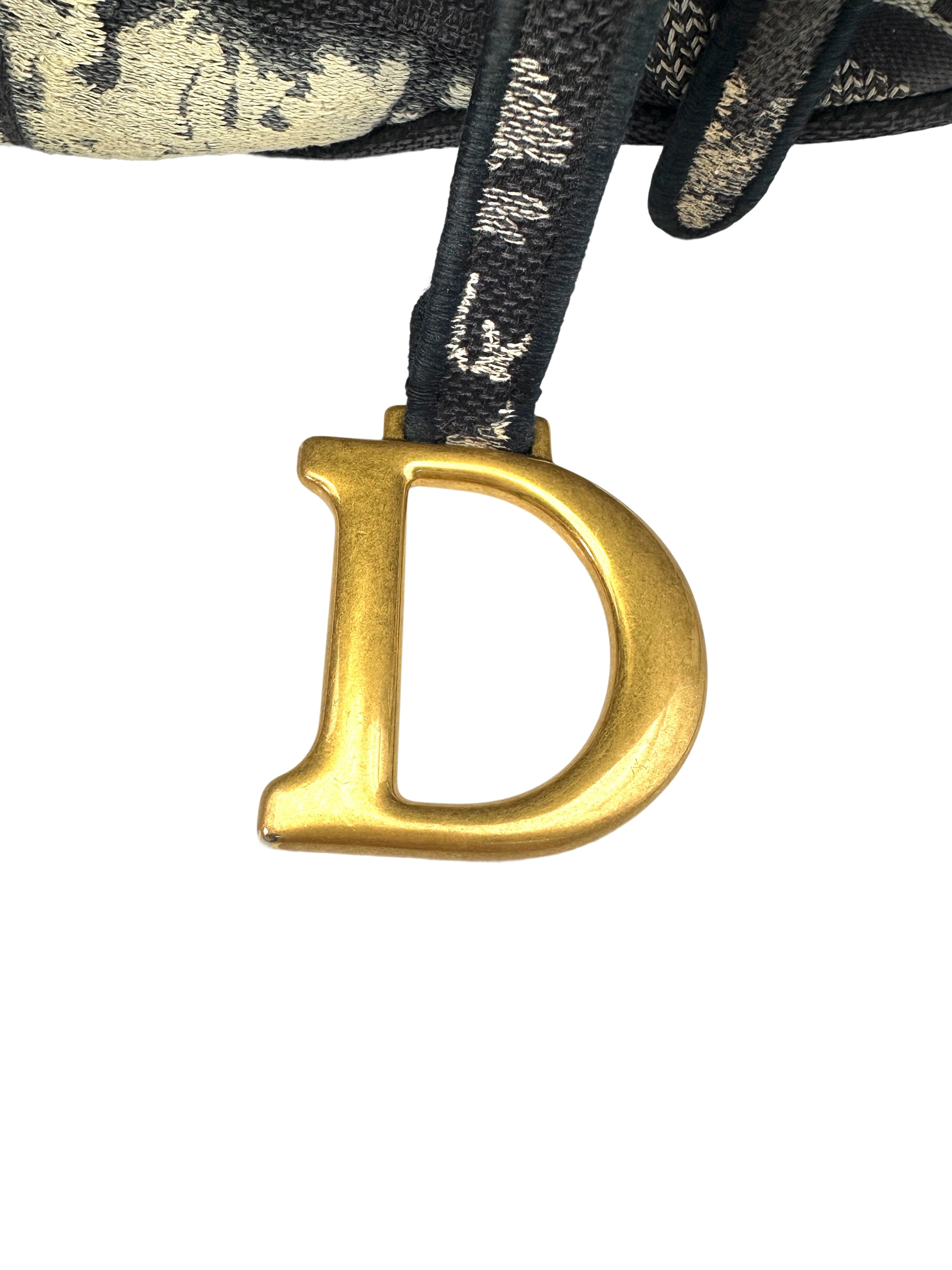 Christian Dior Signature Logo Canvas Embroidered Medium Size Saddle Bag DR553