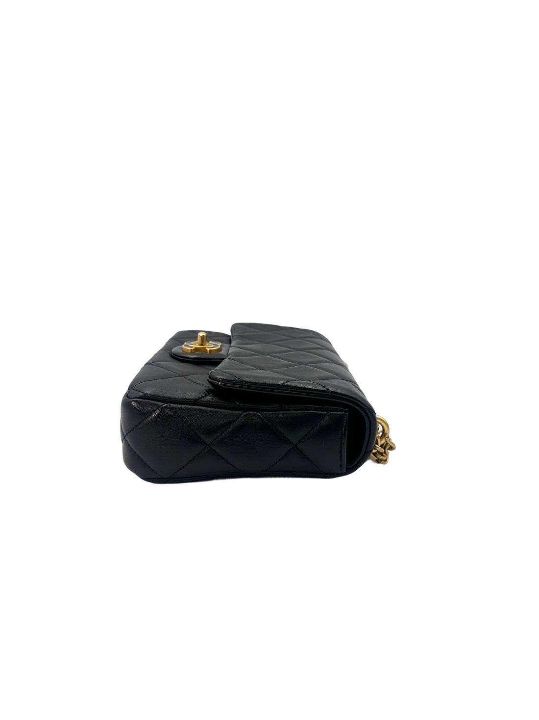 Chanel 22P Black Quilted Leather Mini Flap Bag With Gold Hardware(T2***8C) CC1514