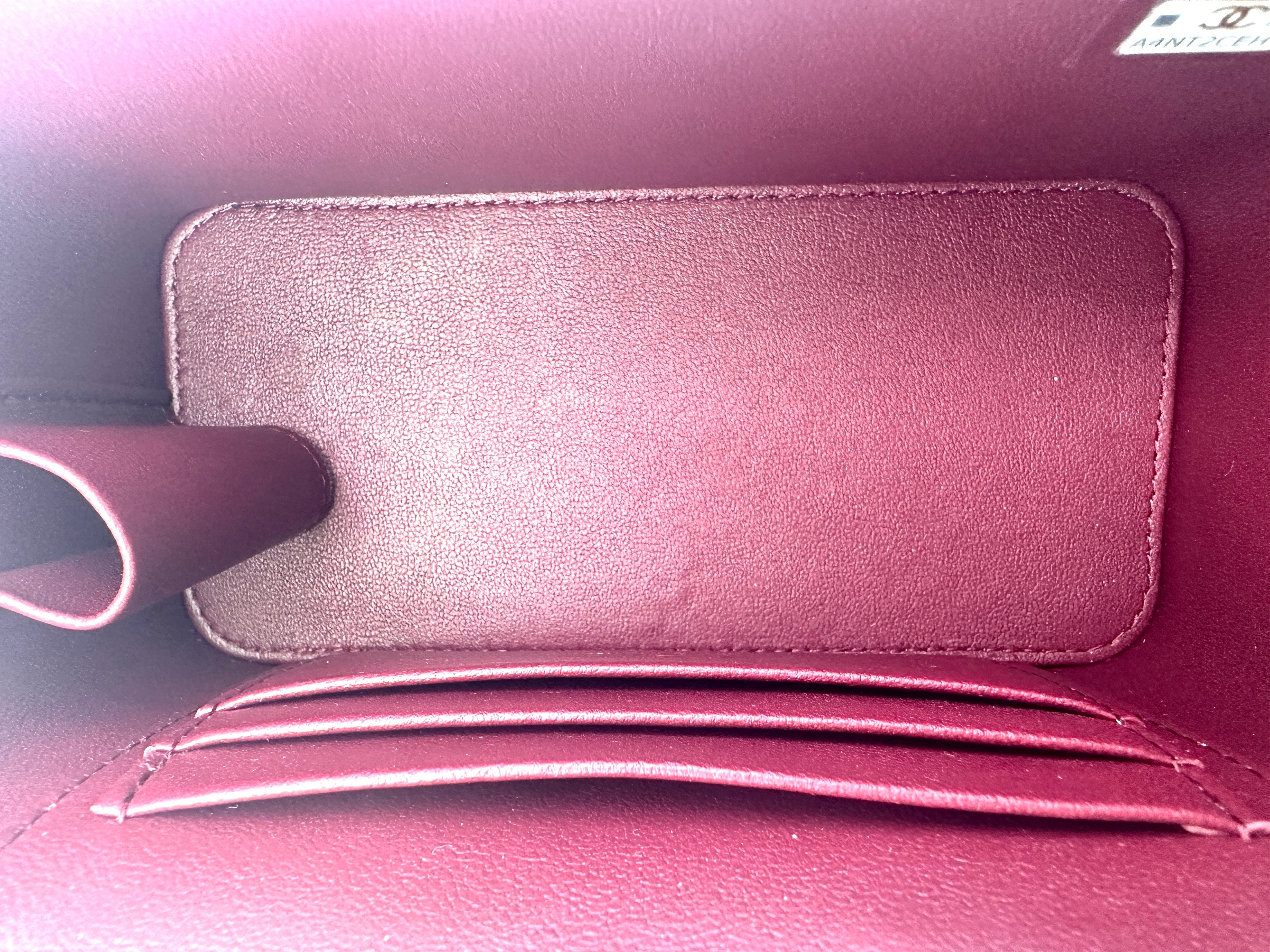 Chanel Dark Red Quilted Leather Top Handle Vanity Case(A4***EH) CC1515