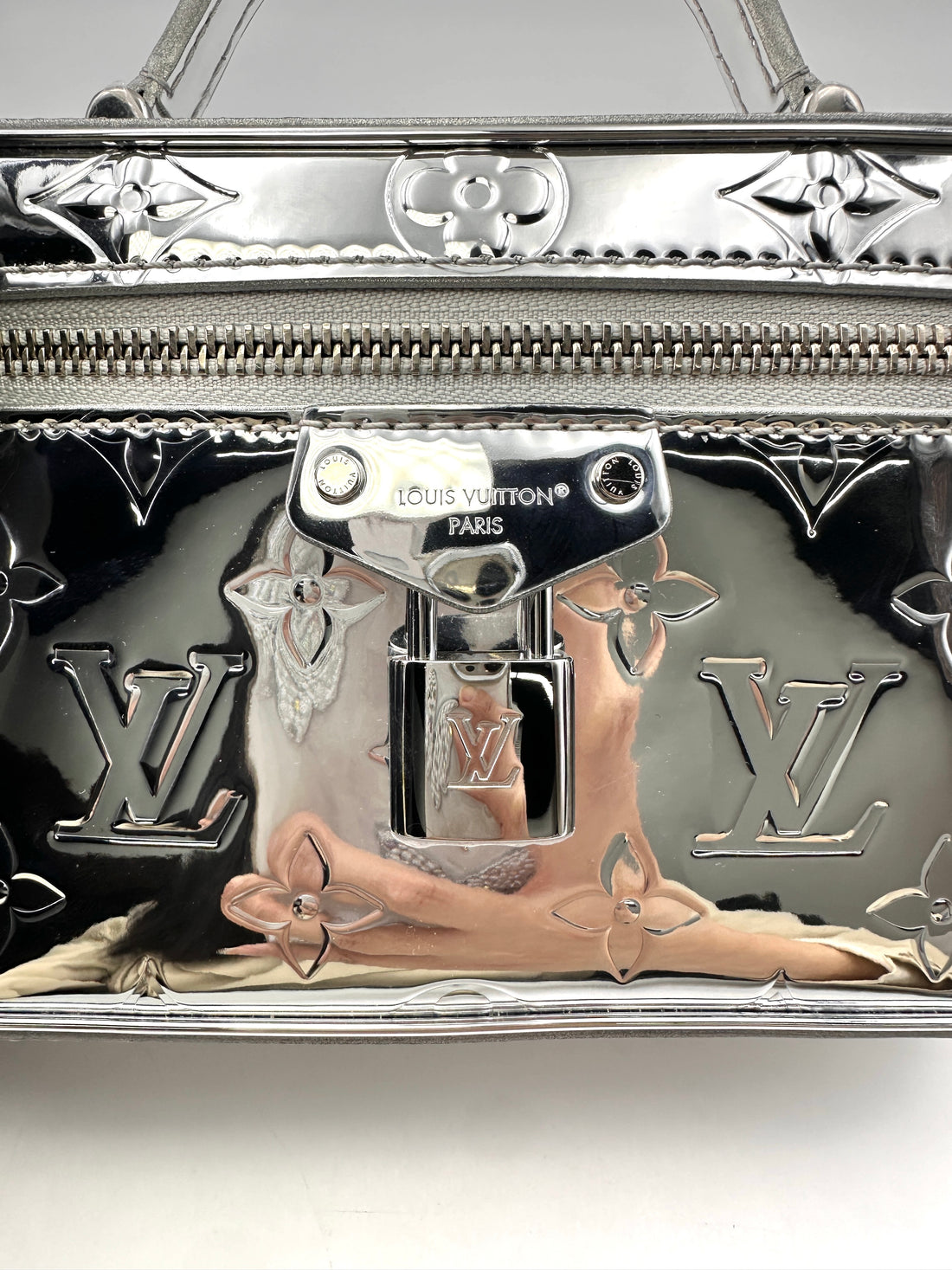 Louis Vuitton LV Ski Silver Monogram Miroir Canvas Handle Vanity LV2107