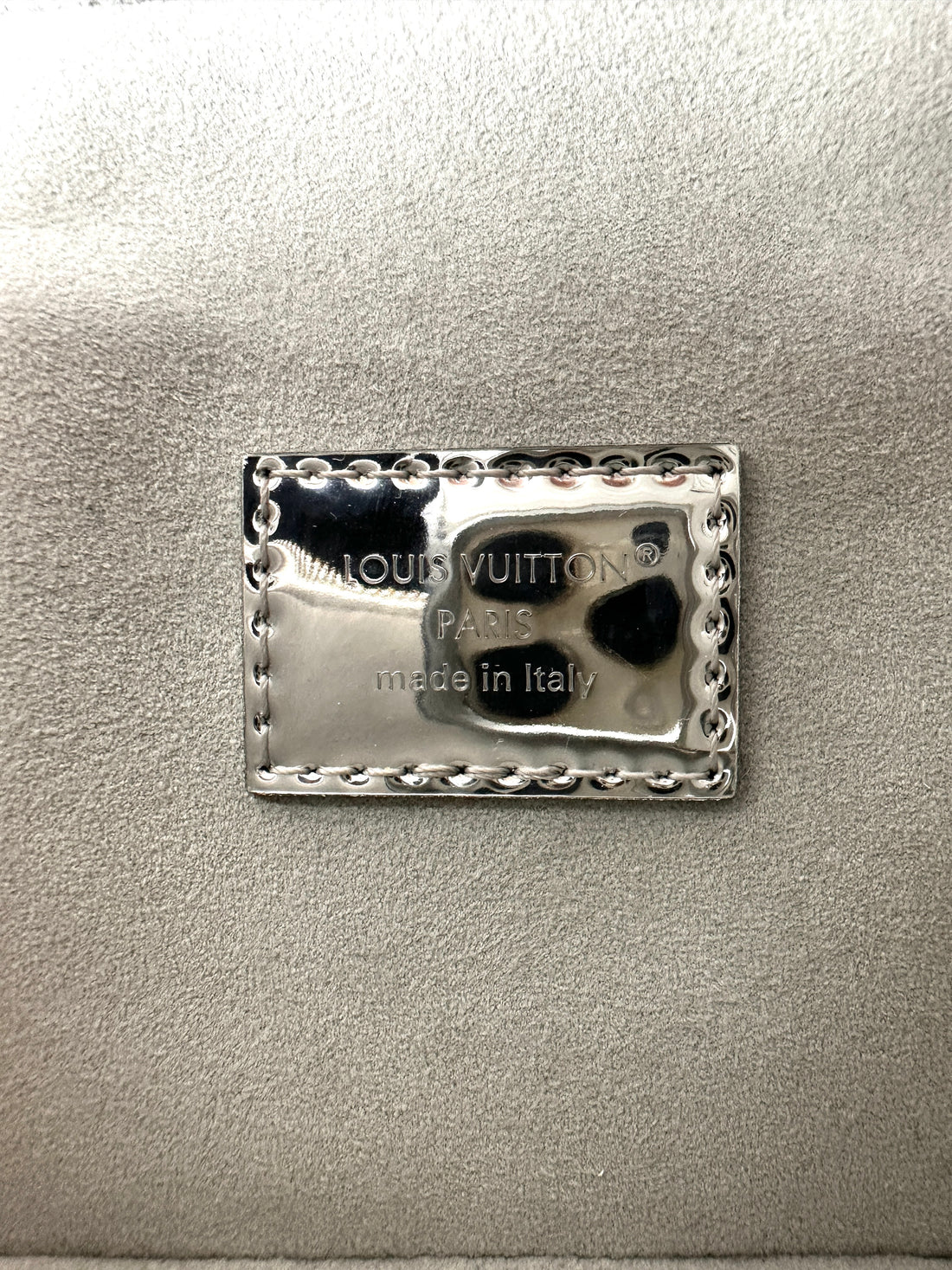 Louis Vuitton LV Ski Silver Monogram Miroir Canvas Handle Vanity LV2107