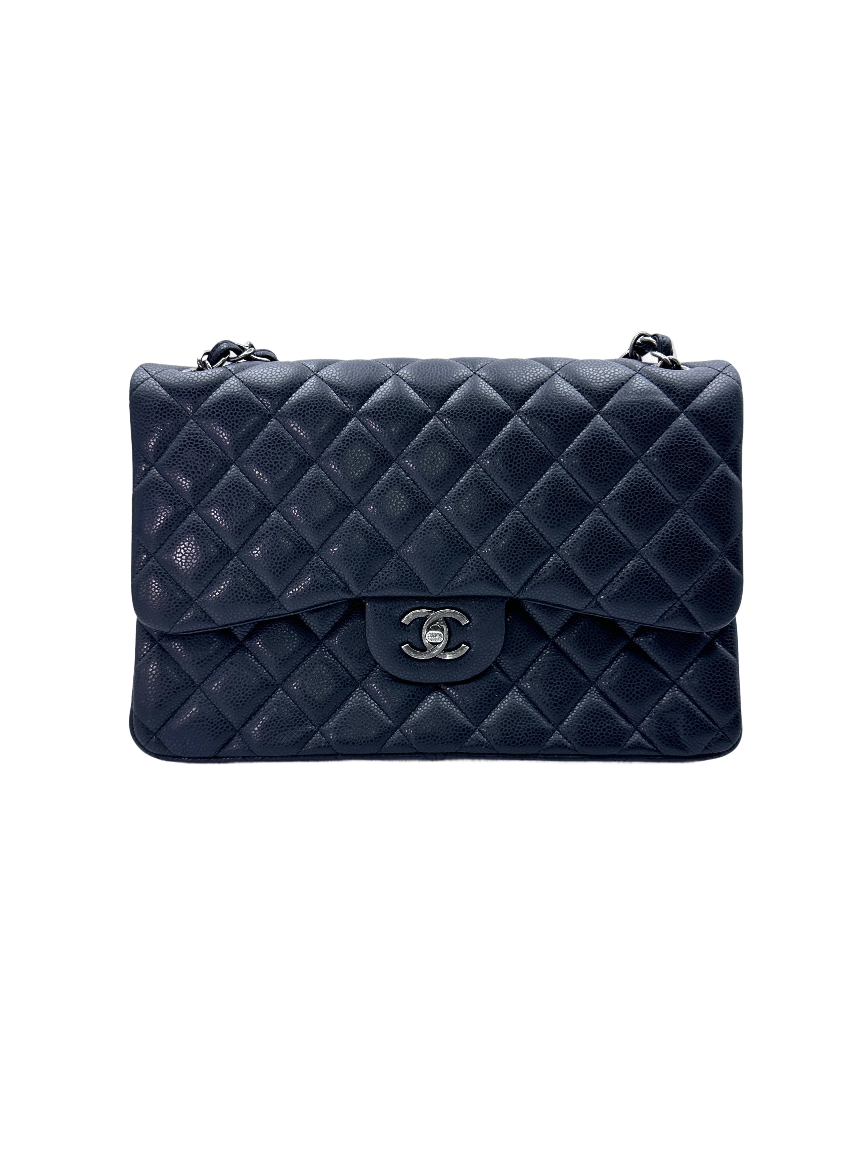 Chanel Classic Flap Black Quilted Calfskin Shoulder Bag(21***98) CC1520