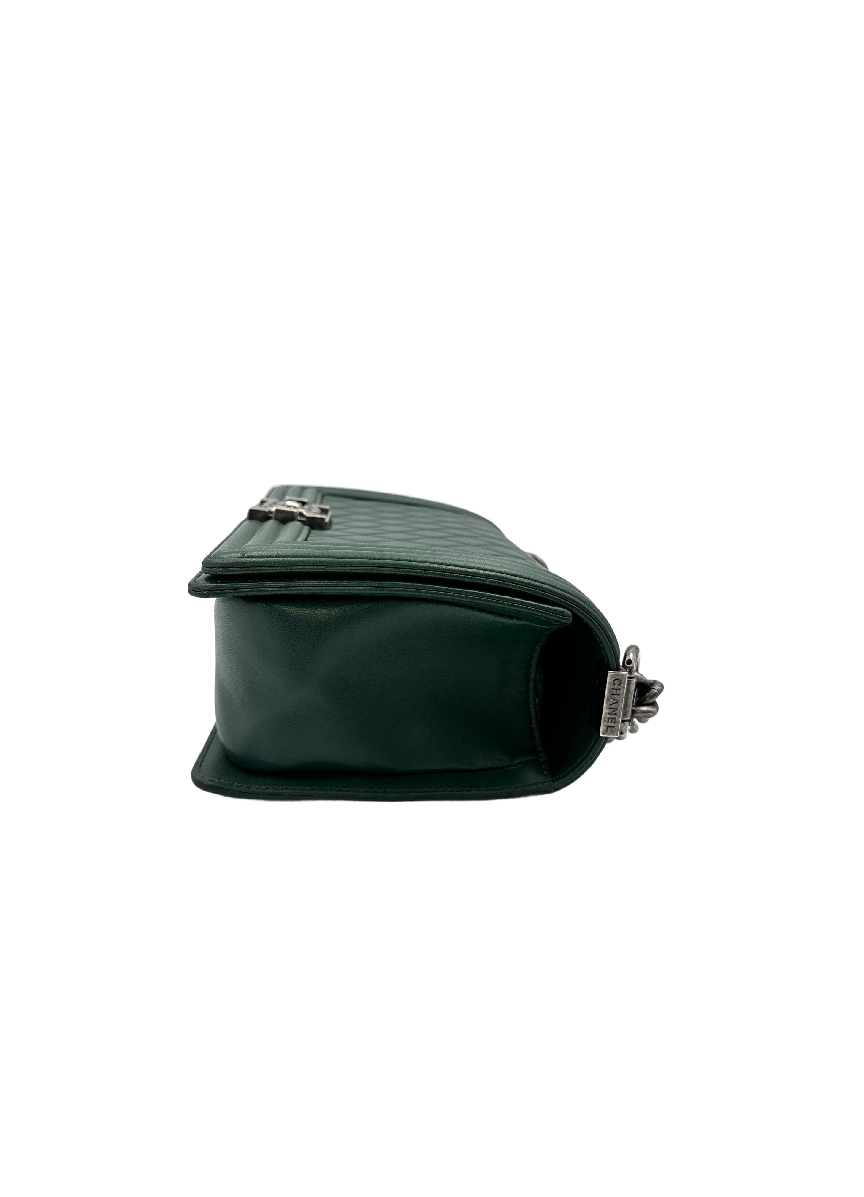 Chanel LeBoy Green Quilted  Leather Flap Bag With Silver Buckle(21***48) CC1519