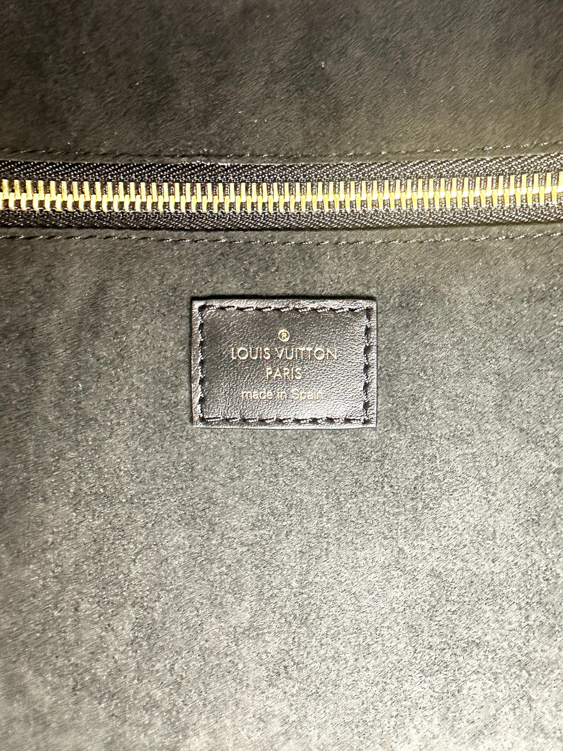 Louis Vuitton Neverfull MM Black Monogram Empreinte Broderies Handle Bag With Pouch IRIS069