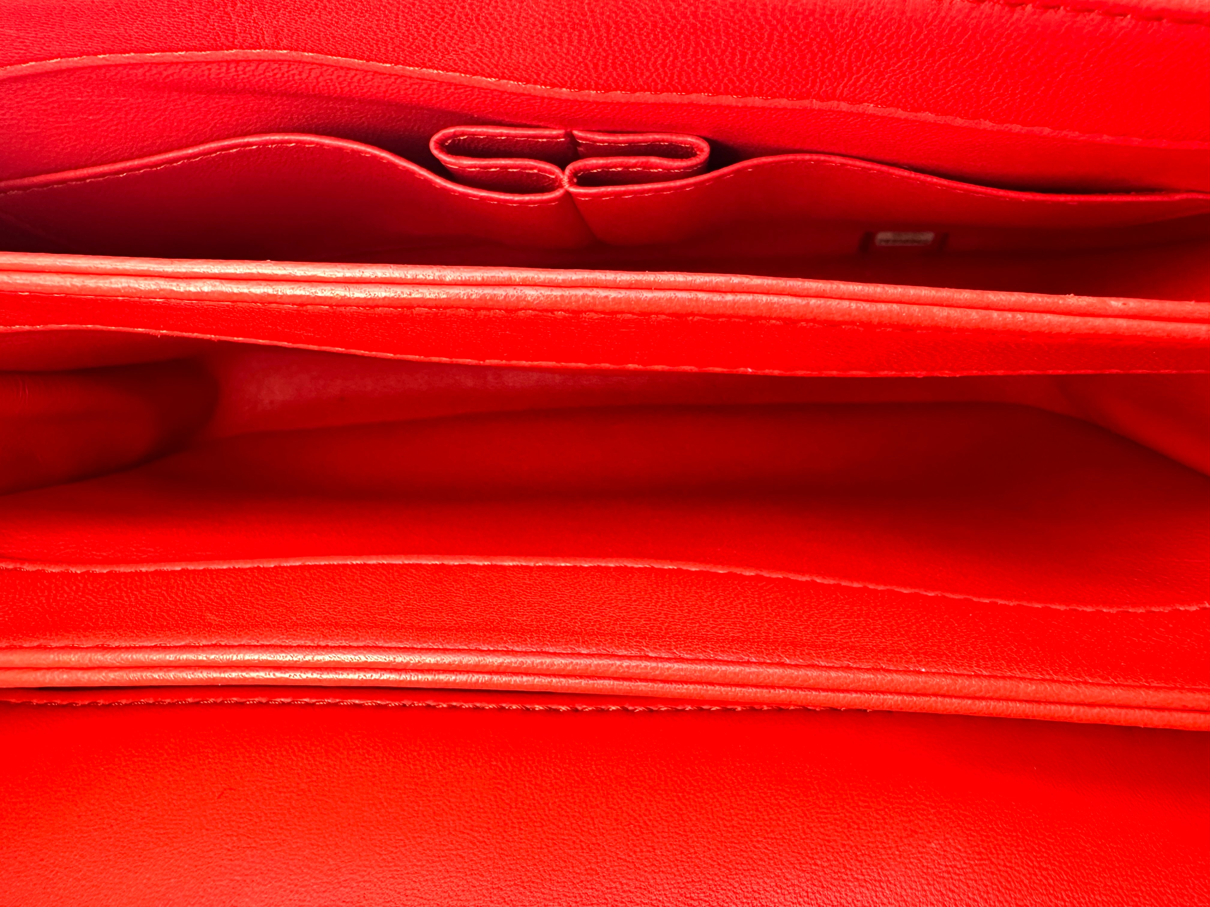 Chanel CoCo Handle Red Chevron Quilted Leather Handle Bag(26***62) CC1524