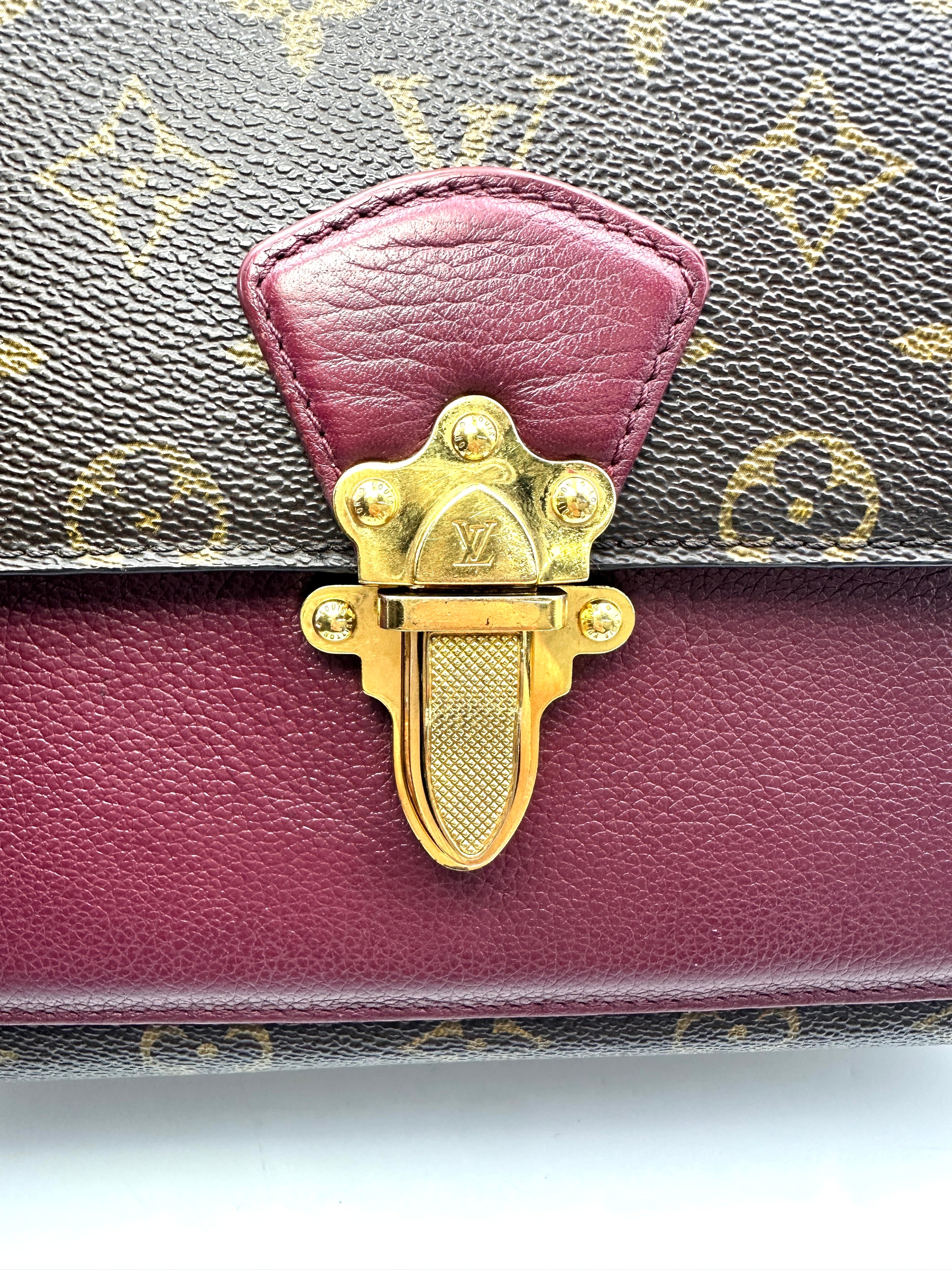 Louis Vuitton Victoire Monogram Canvas & Red Leather Chain Shoulder Bag LV2123
