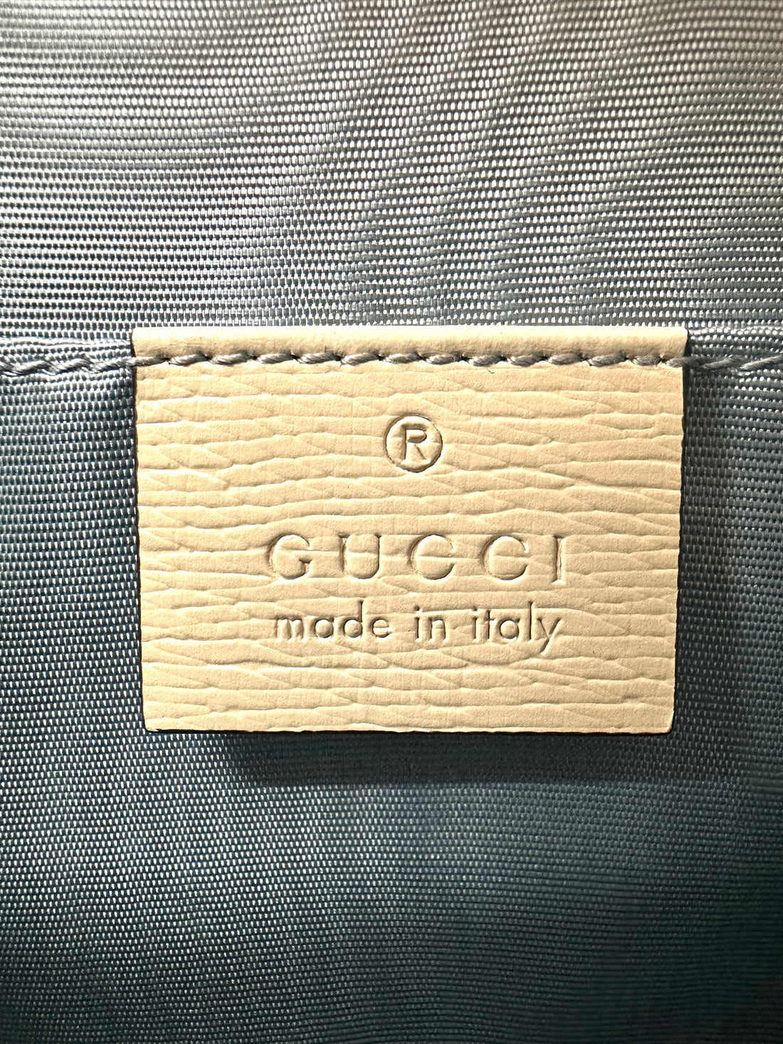 Gucci Sylvie Valentine's Day Limited Edition Hearts And Stars Print Leather Small Size Handle Bag GG755