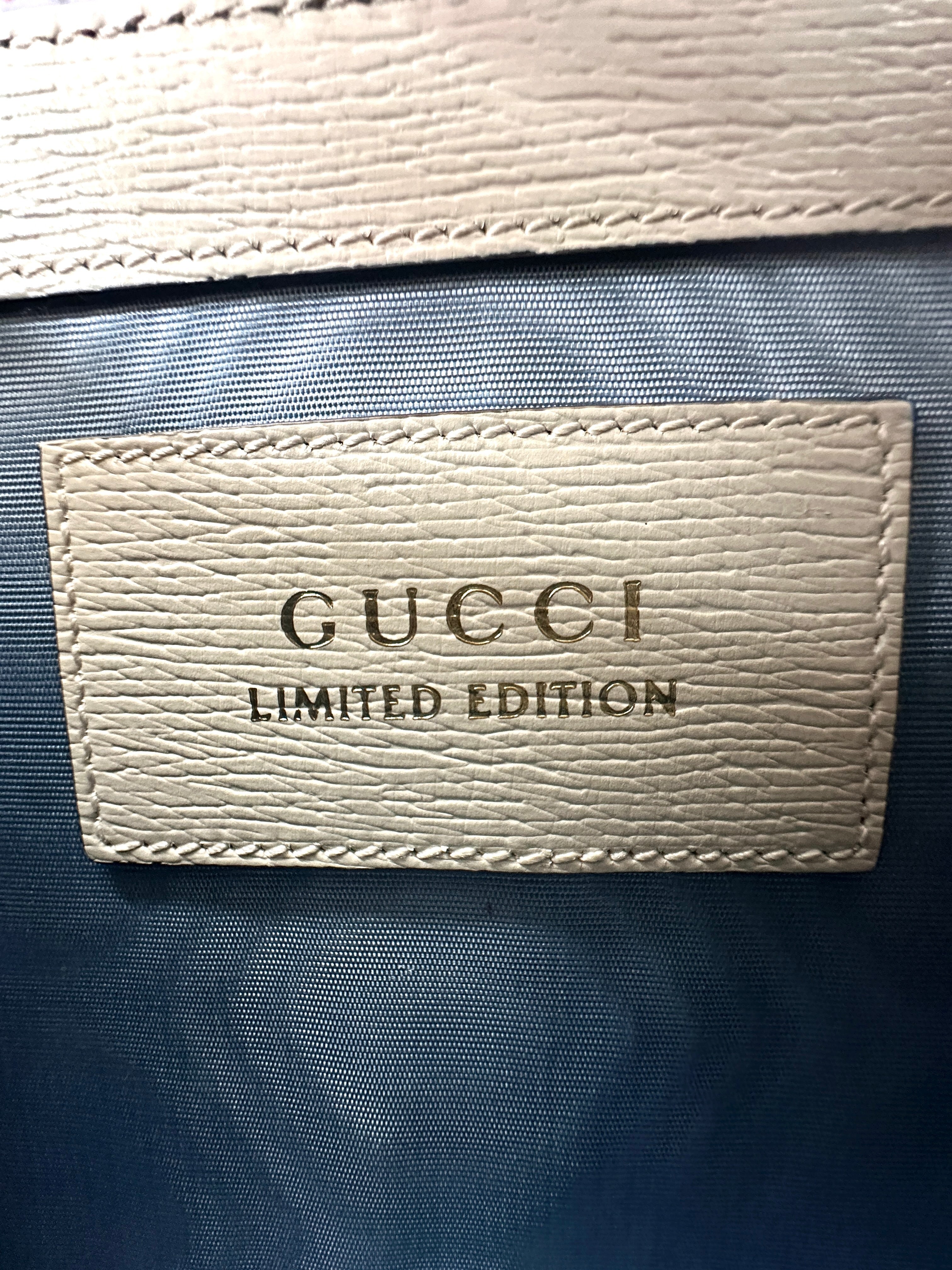 Gucci Sylvie Valentine's Day Limited Edition Hearts And Stars Print Leather Small Size Handle Bag GG755