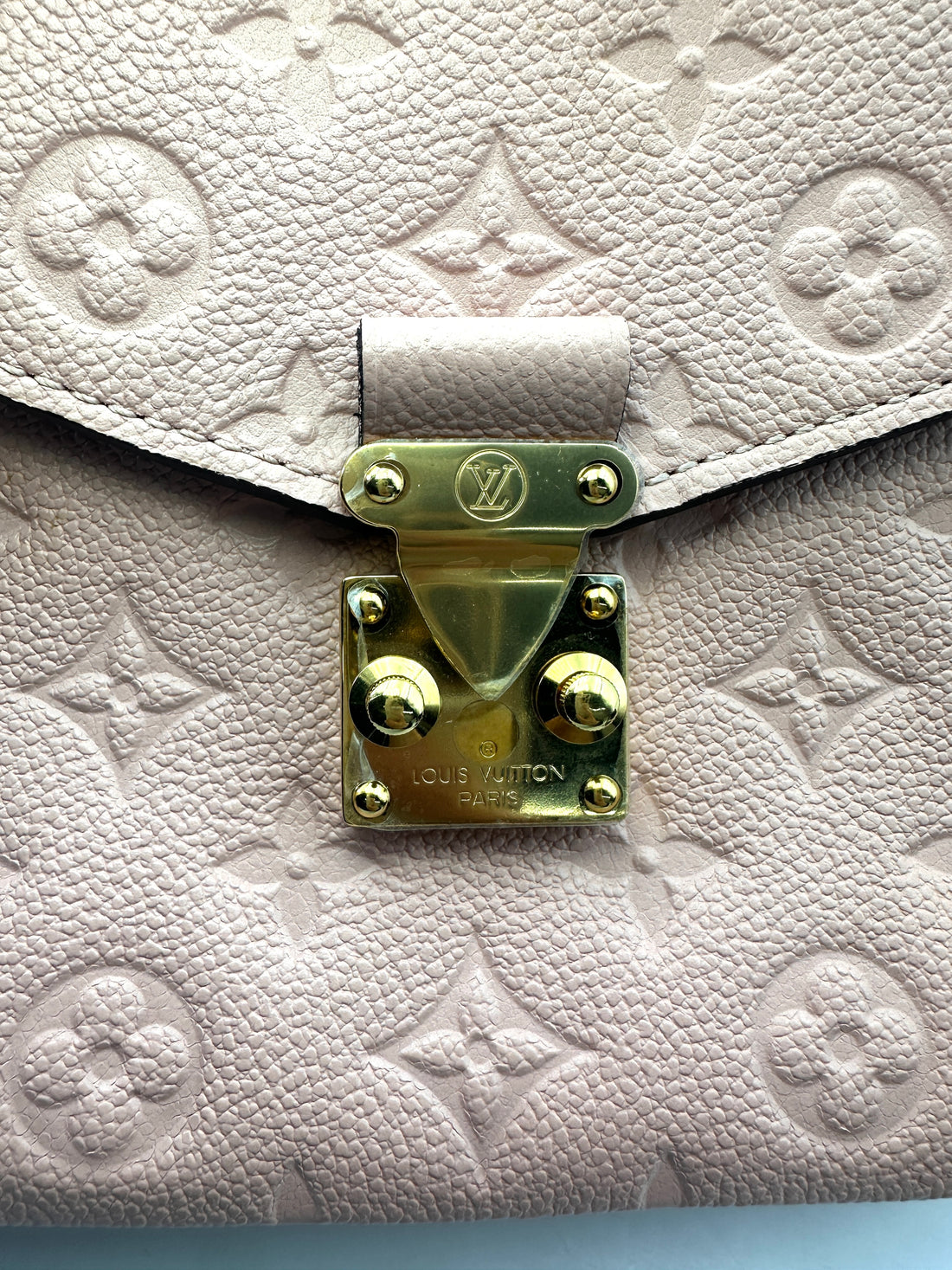 Louis Vuitton Pink Monogram Empreinte Leather Pochette Metis LV2117