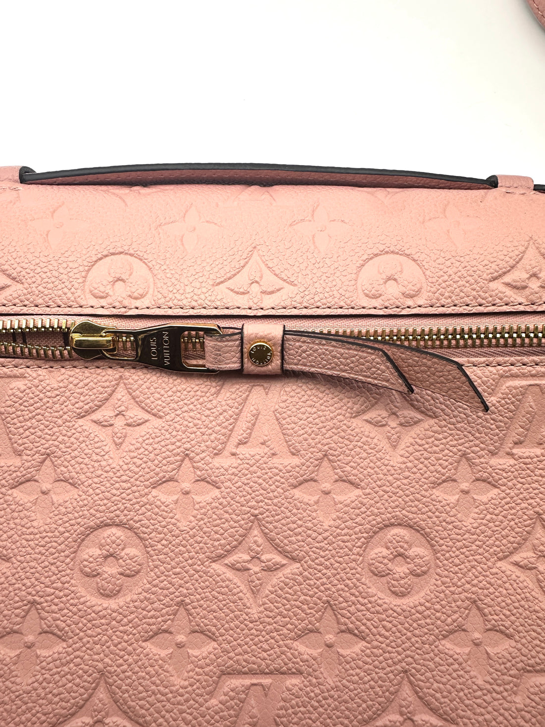 Louis Vuitton Pink Monogram Empreinte Leather Pochette Metis LV2117