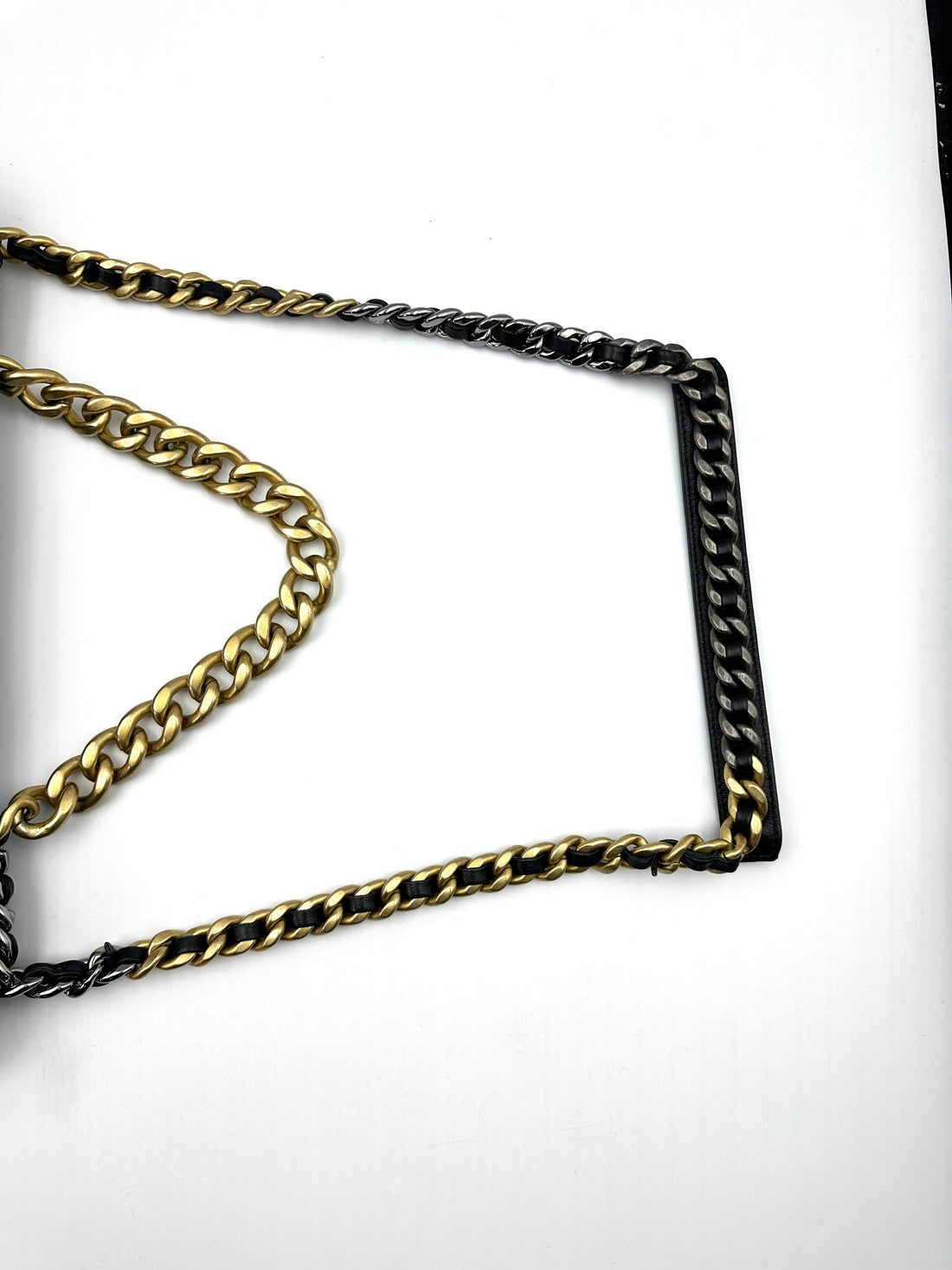 Chanel 19Bag Black Quilted Leather Flap Bag With Gold Hardware(31***90) CC1529