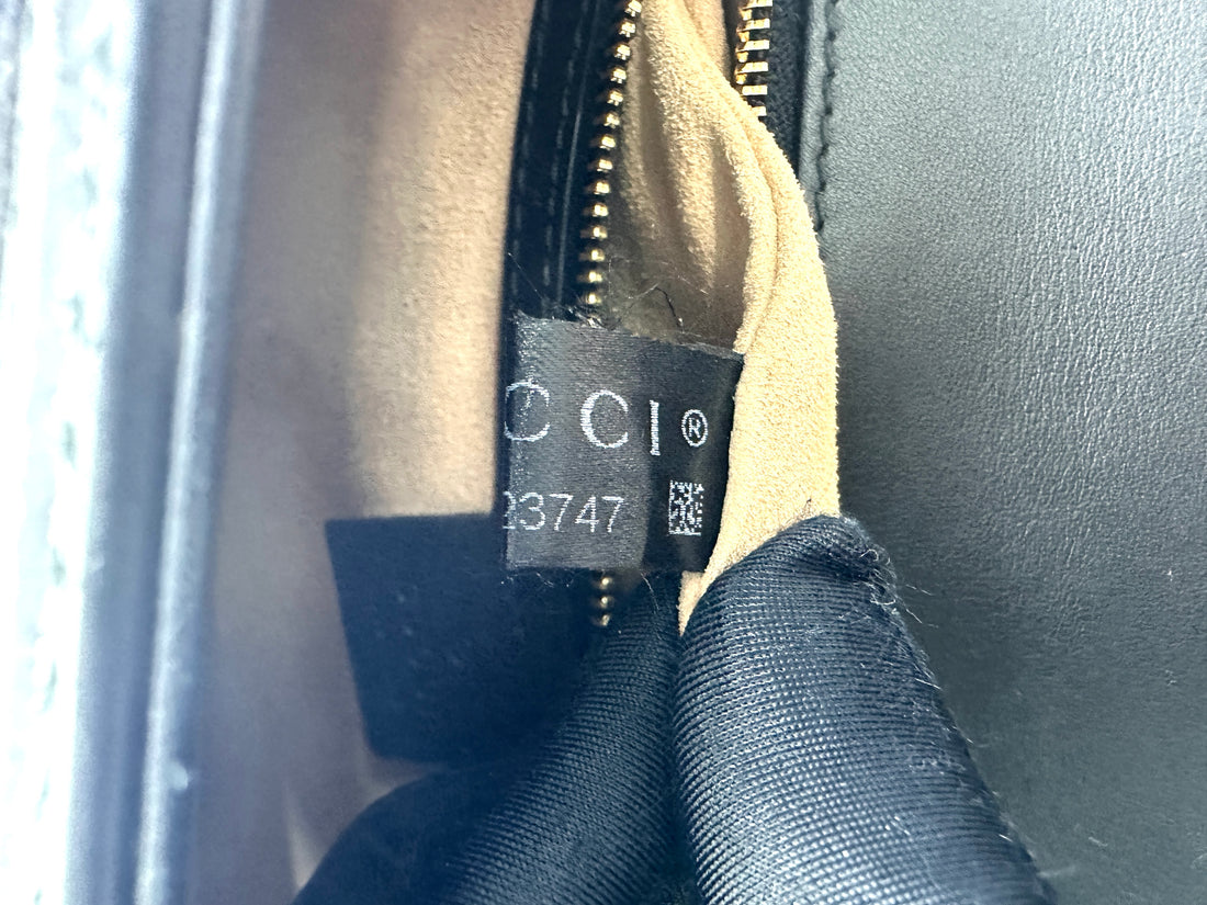 Gucci Sylvie Black Tweed Leather Medium Size Handle Bag GG760