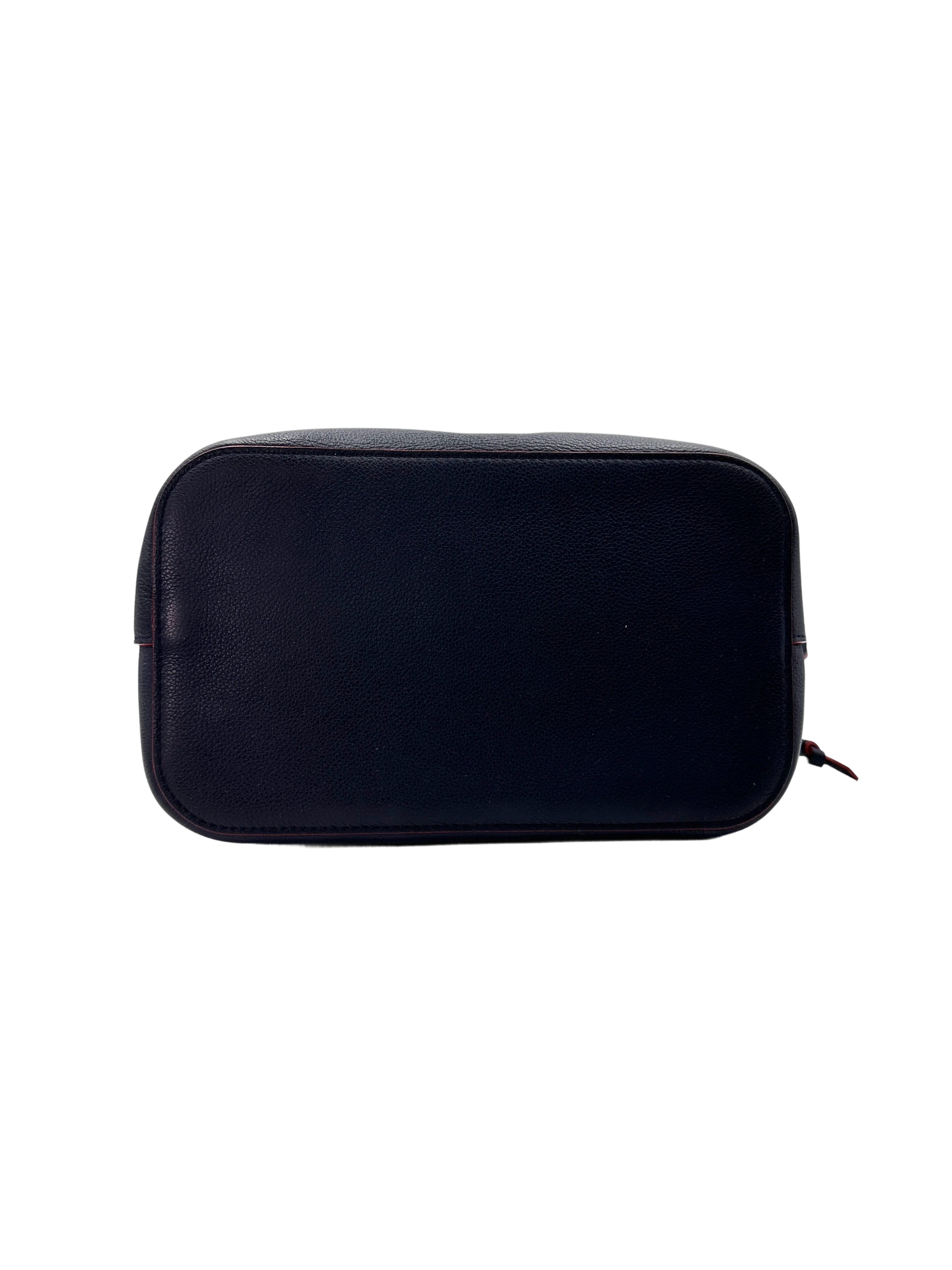 Louis Vuitton Lockme Navy Leather Handle Bucket Bag LV2128