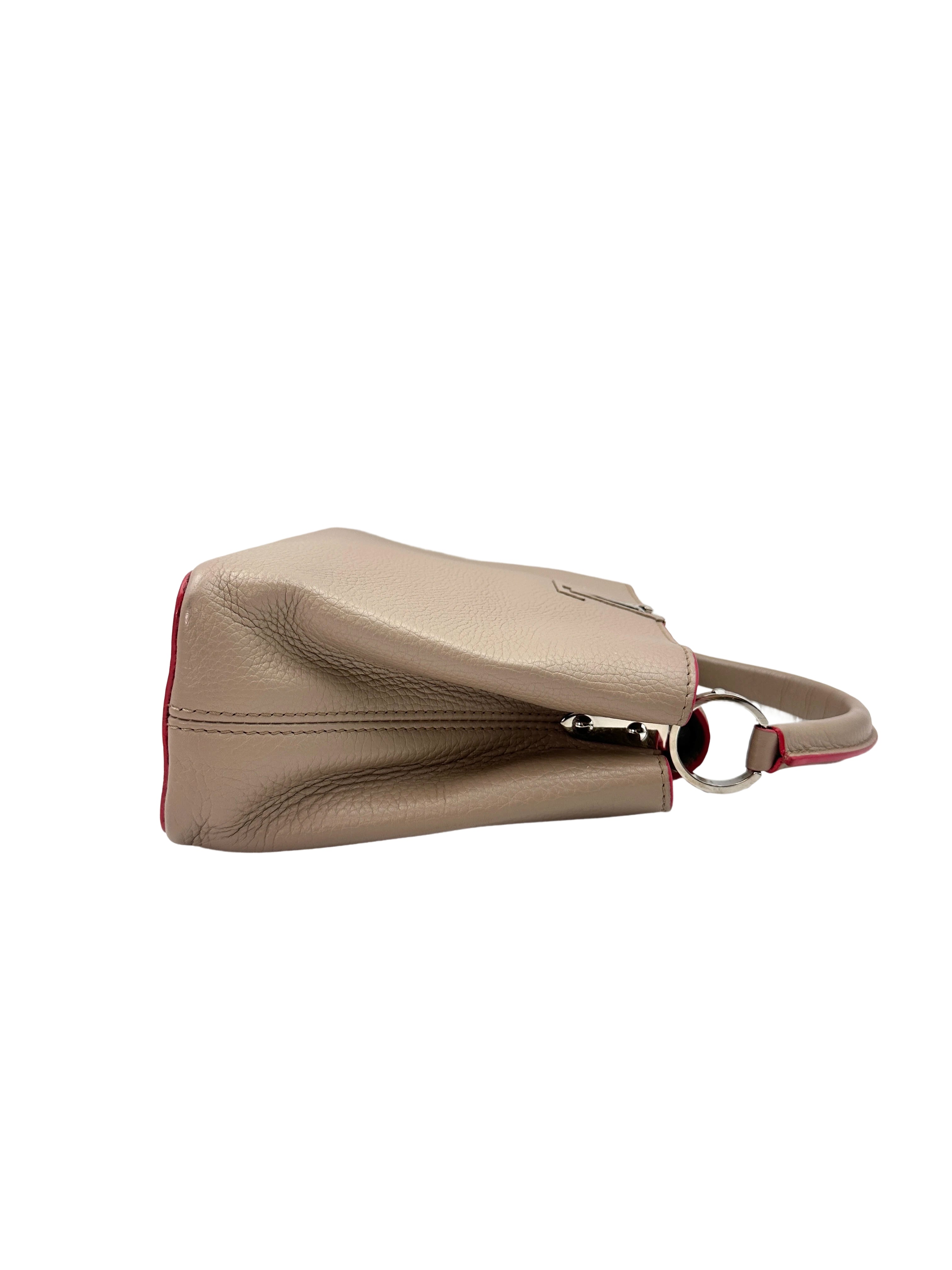Louis Vuitton Capucines White Leather Top Handle Bag LV2139