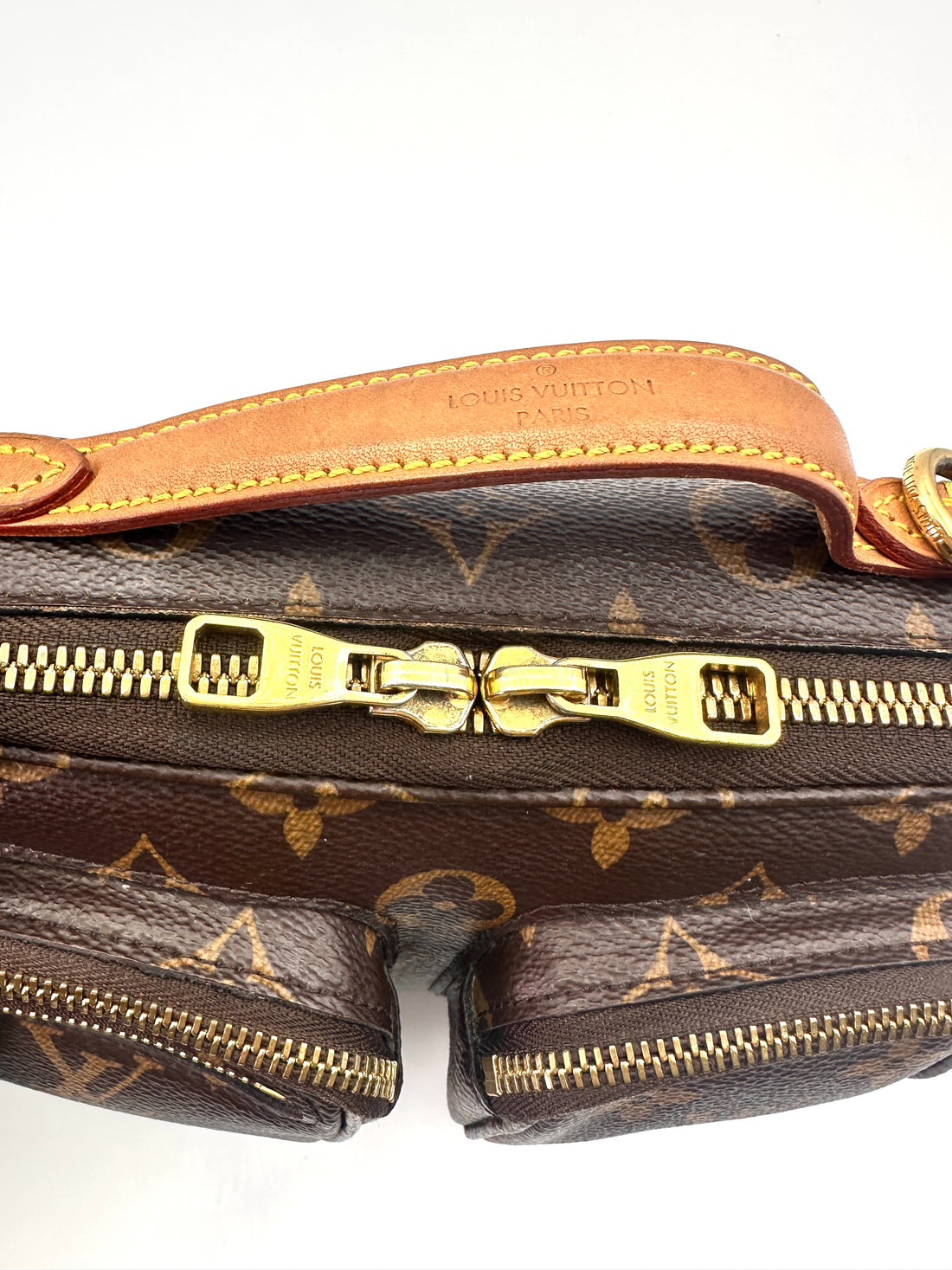 Louis Vuitton Monogram Canvas Utility Crossbody Bag LV2135