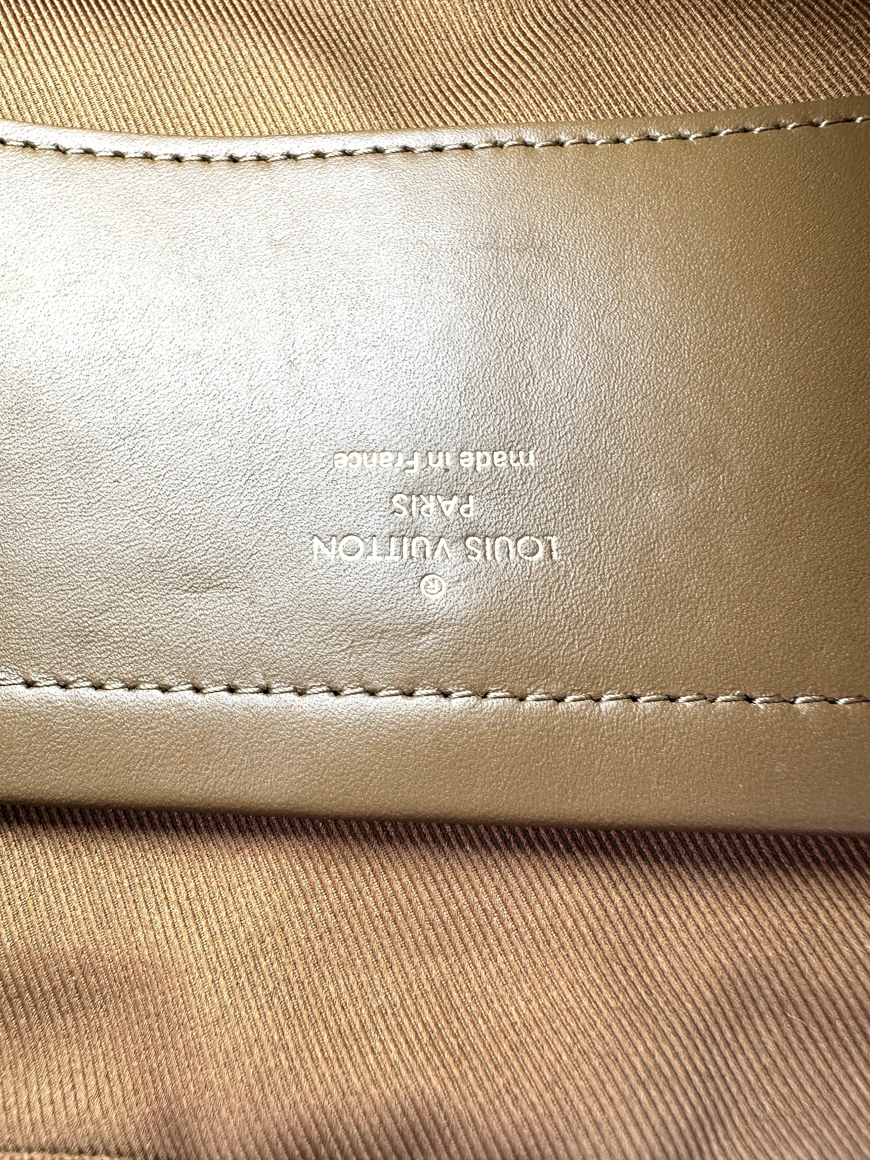 Louis Vuitton Monogram Canvas Utility Crossbody Bag LV2135