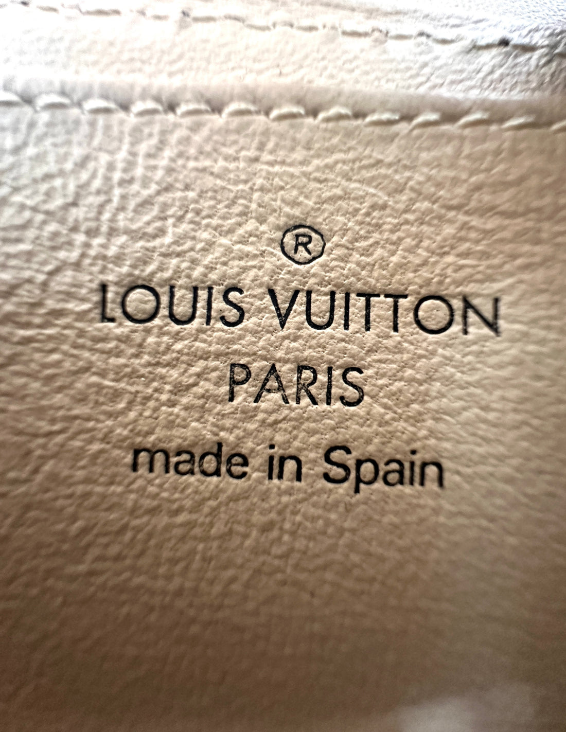Louis Vuitton Essential Trunk Bag Charm LV2142