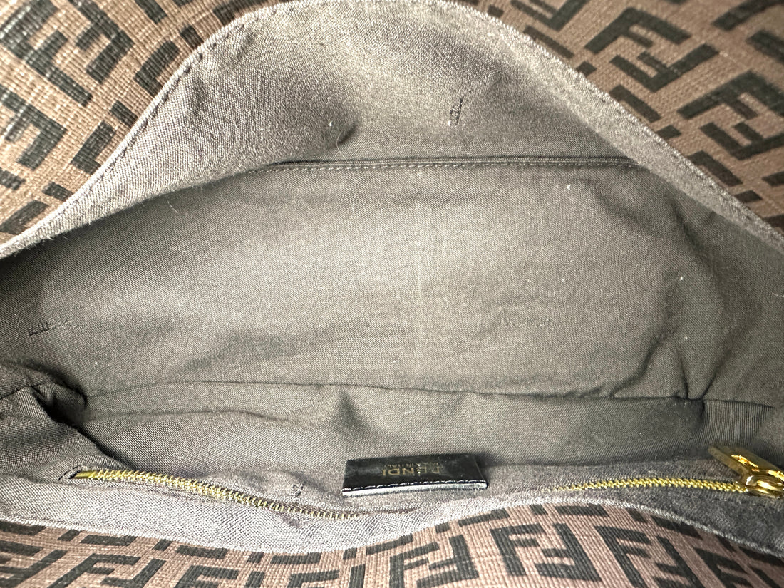 Fendi Baguette Brwon FF Zucchino Monogram Canvas Shoulder Bag FF86