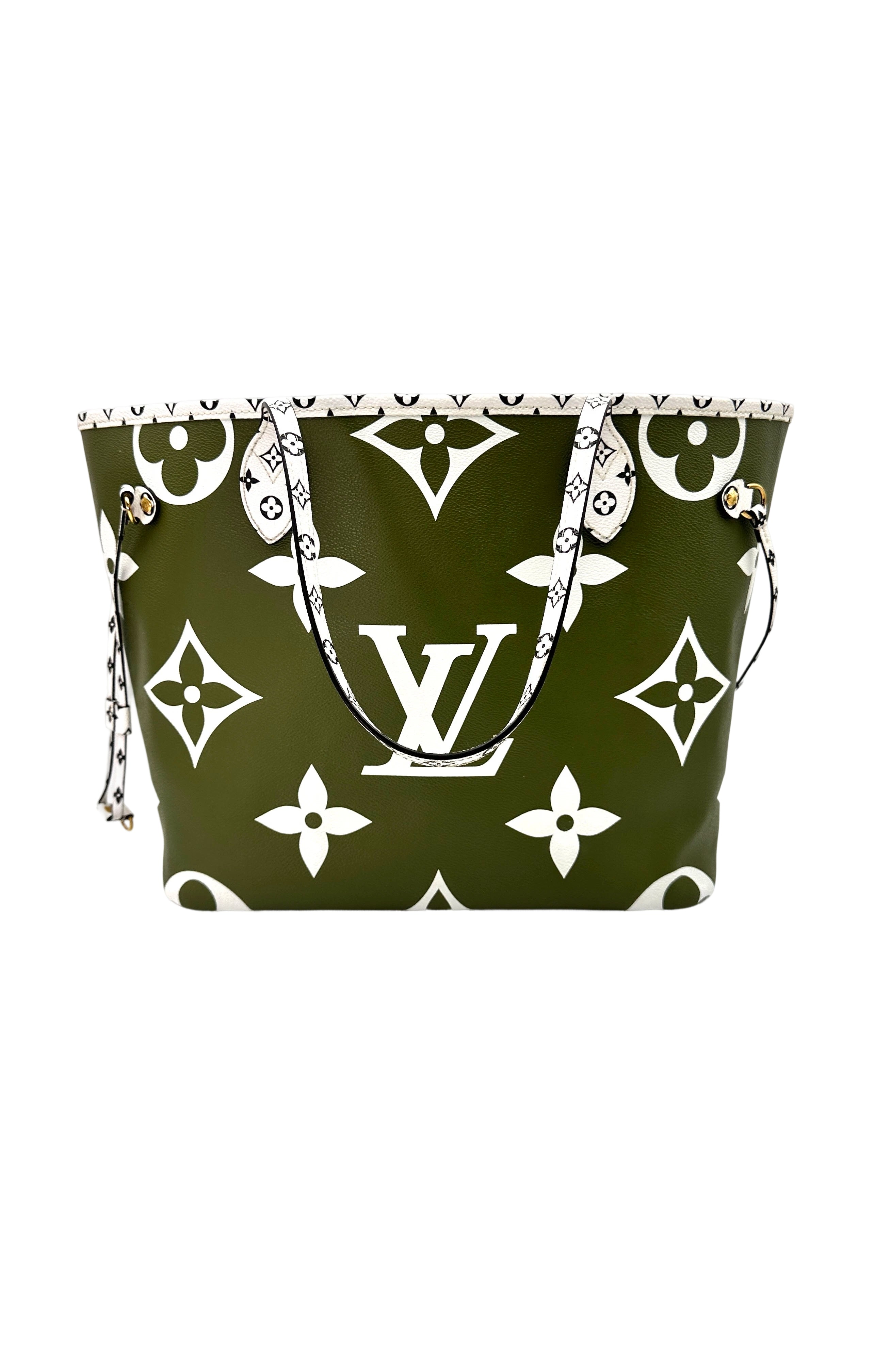 Louis Vuitton Summer 2019 Neverfull MM Green/White Giant Monogram Leather Handle Bag LV2150