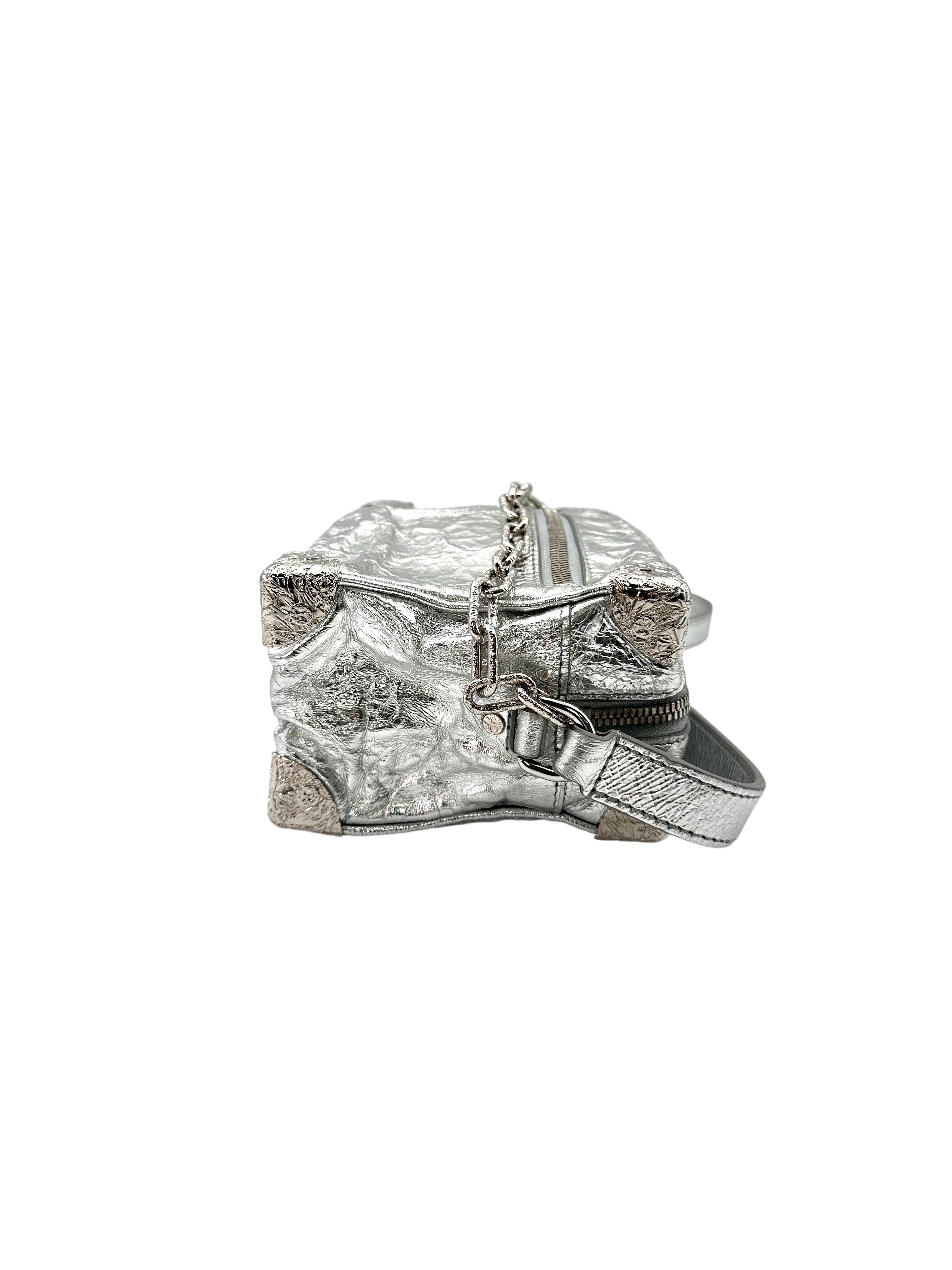 Louis Vuitton Soft Trunk Crushed Silver Metallic Leather Shoulder Bag LV2157