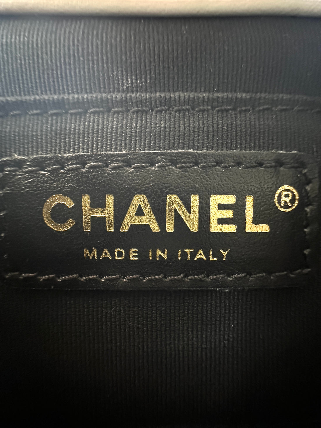 Chanel 22C White Quilted Leather Flap Bag With Black Braided(HA***8L) IRIS075