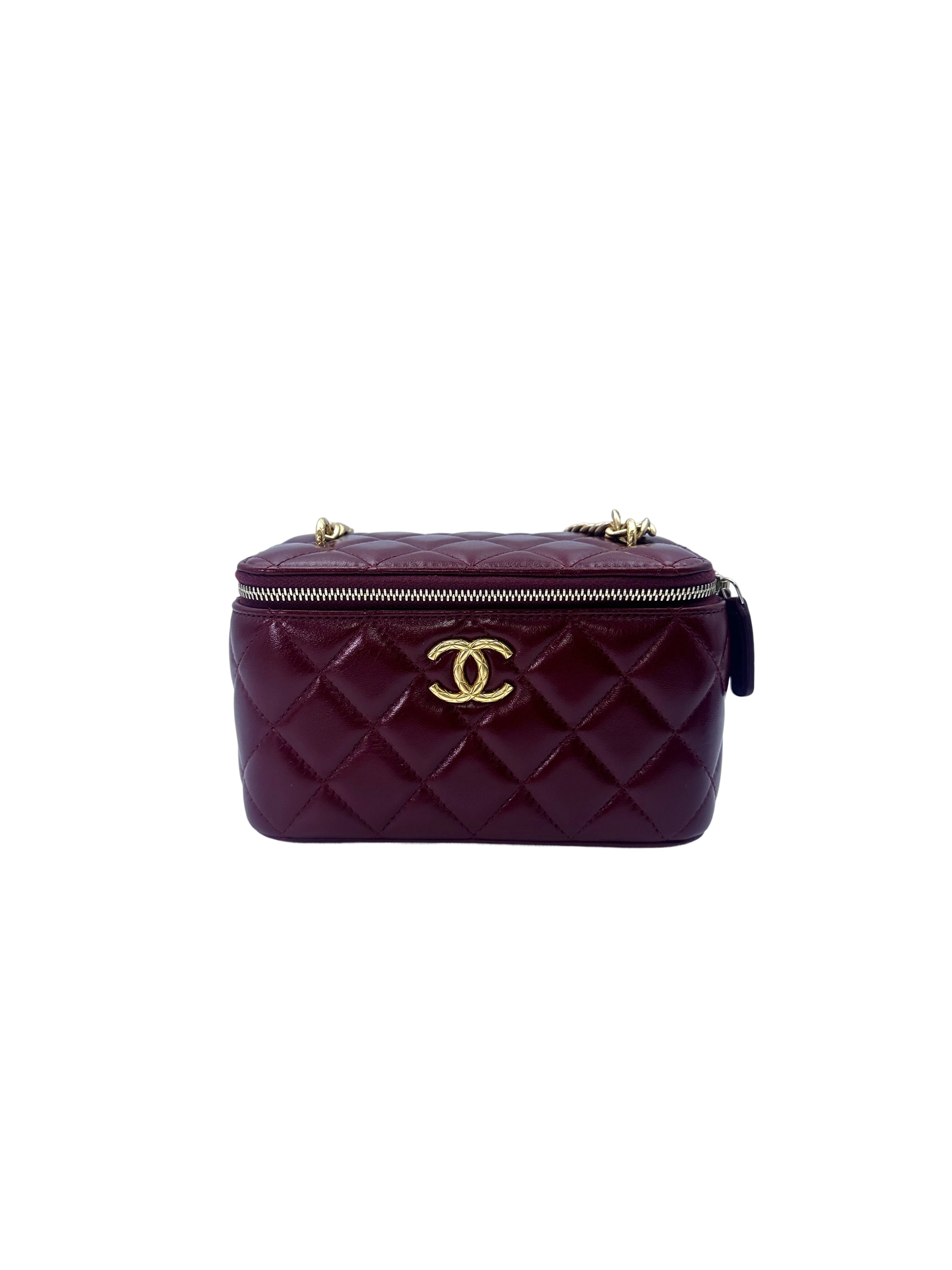 Chanel 23B Red Quilted Lambskin Vanity Case With Gold Hardware(GE***1C) CC1554